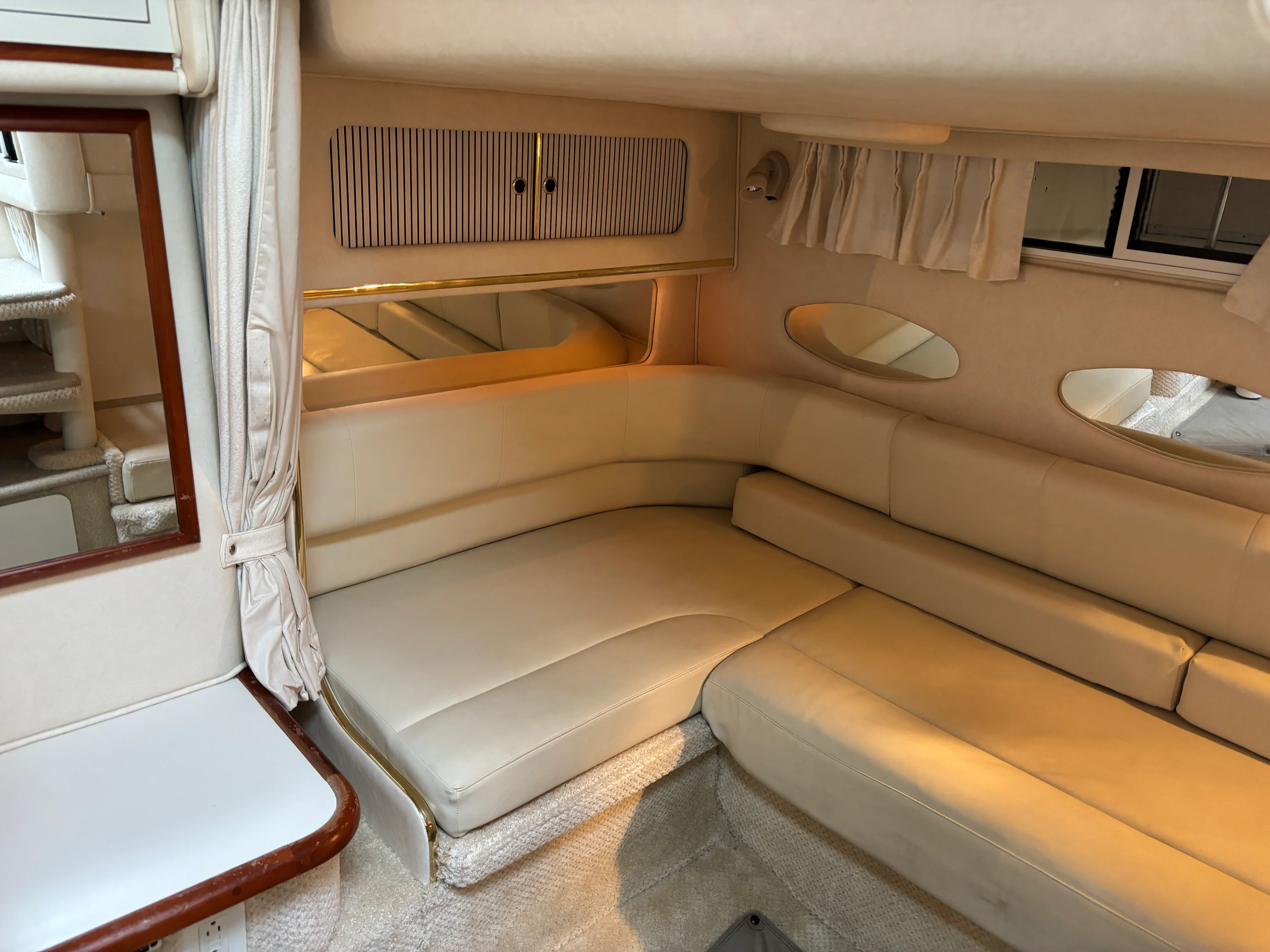 2001 Sea Ray 310 SUNDANCER Image Thumbnail #19