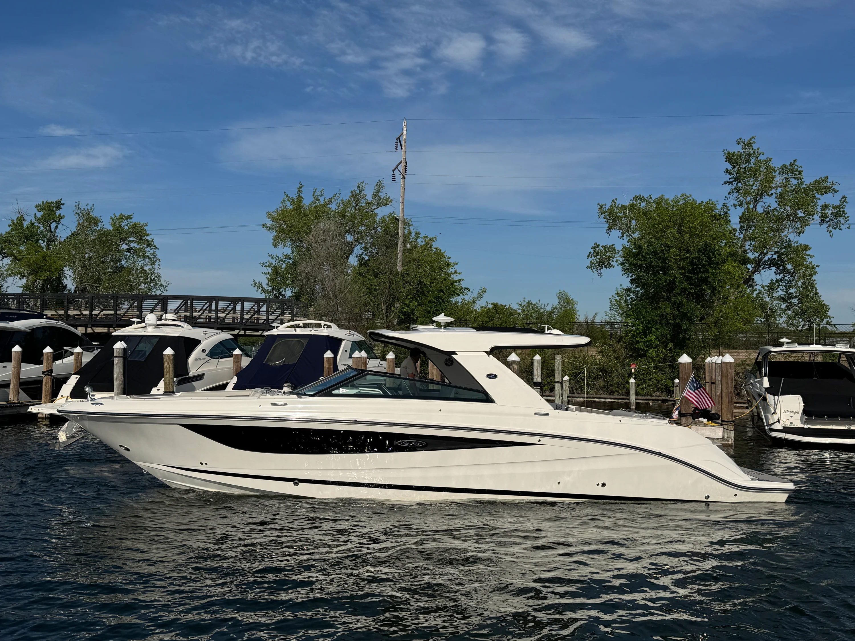 2023 Sea Ray 400 SLX Image Thumbnail #6