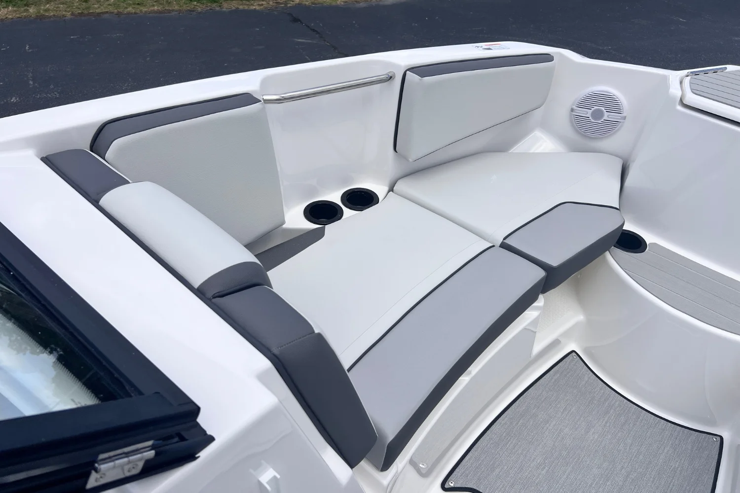 2026 Yamaha AR220 Image Thumbnail #15
