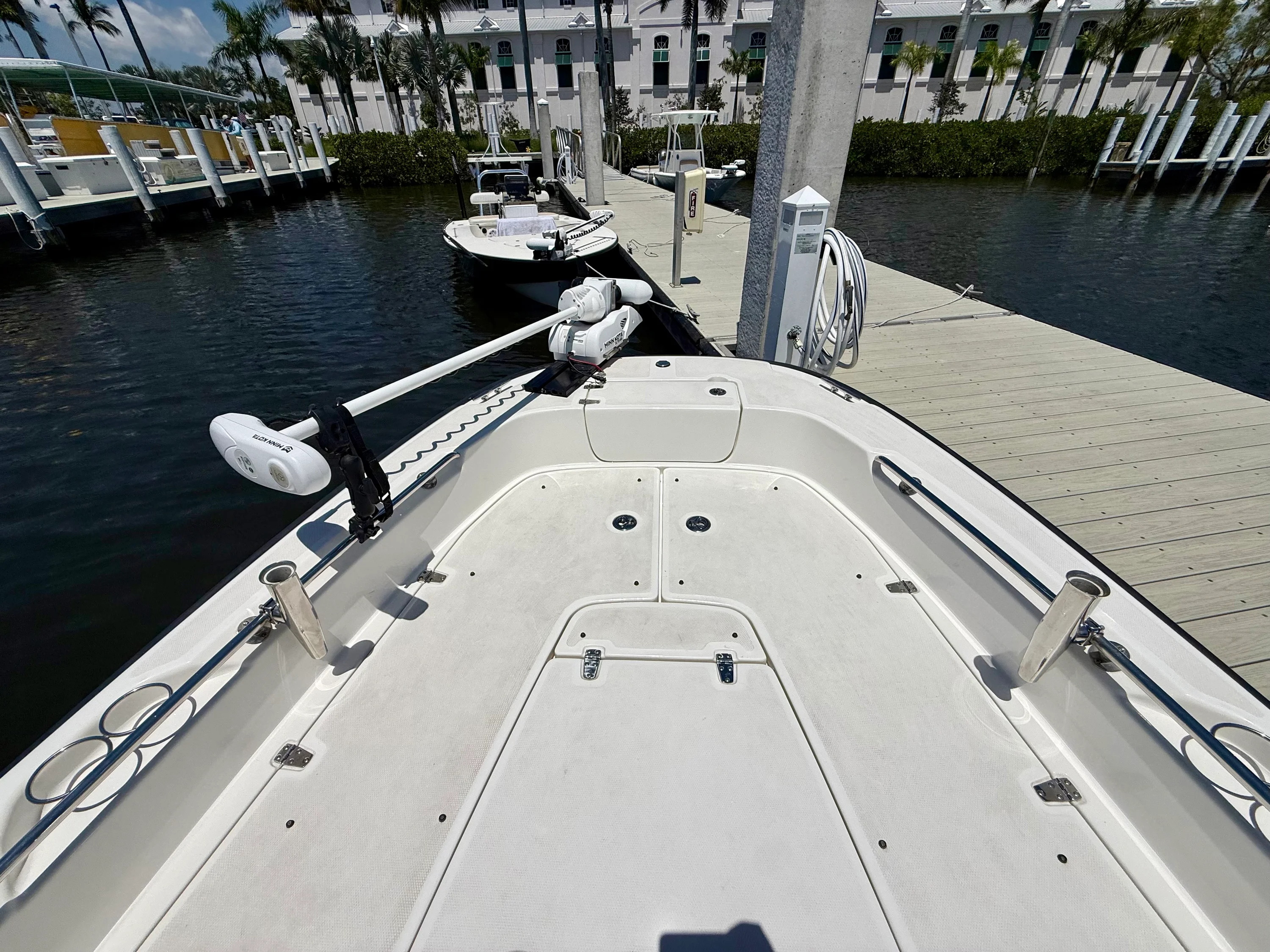 2015 Boston Whaler 240 DAUNTLESS Image Thumbnail #29