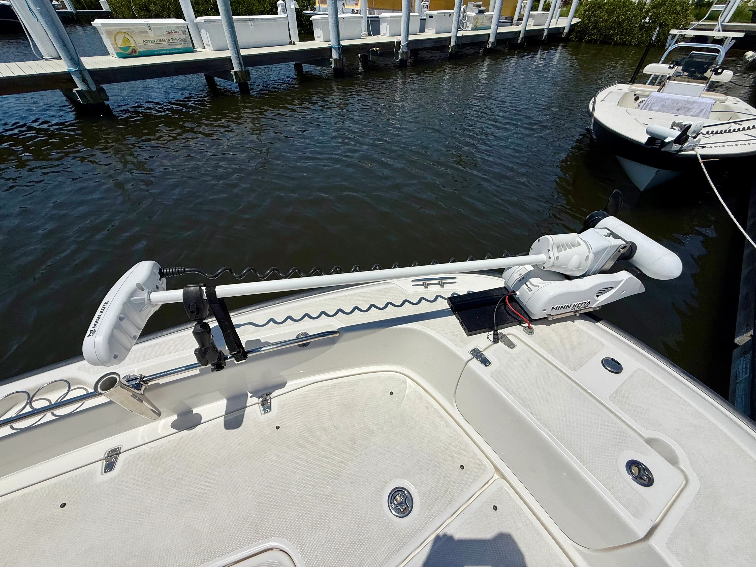 2015 Boston Whaler 240 DAUNTLESS Image Thumbnail #32