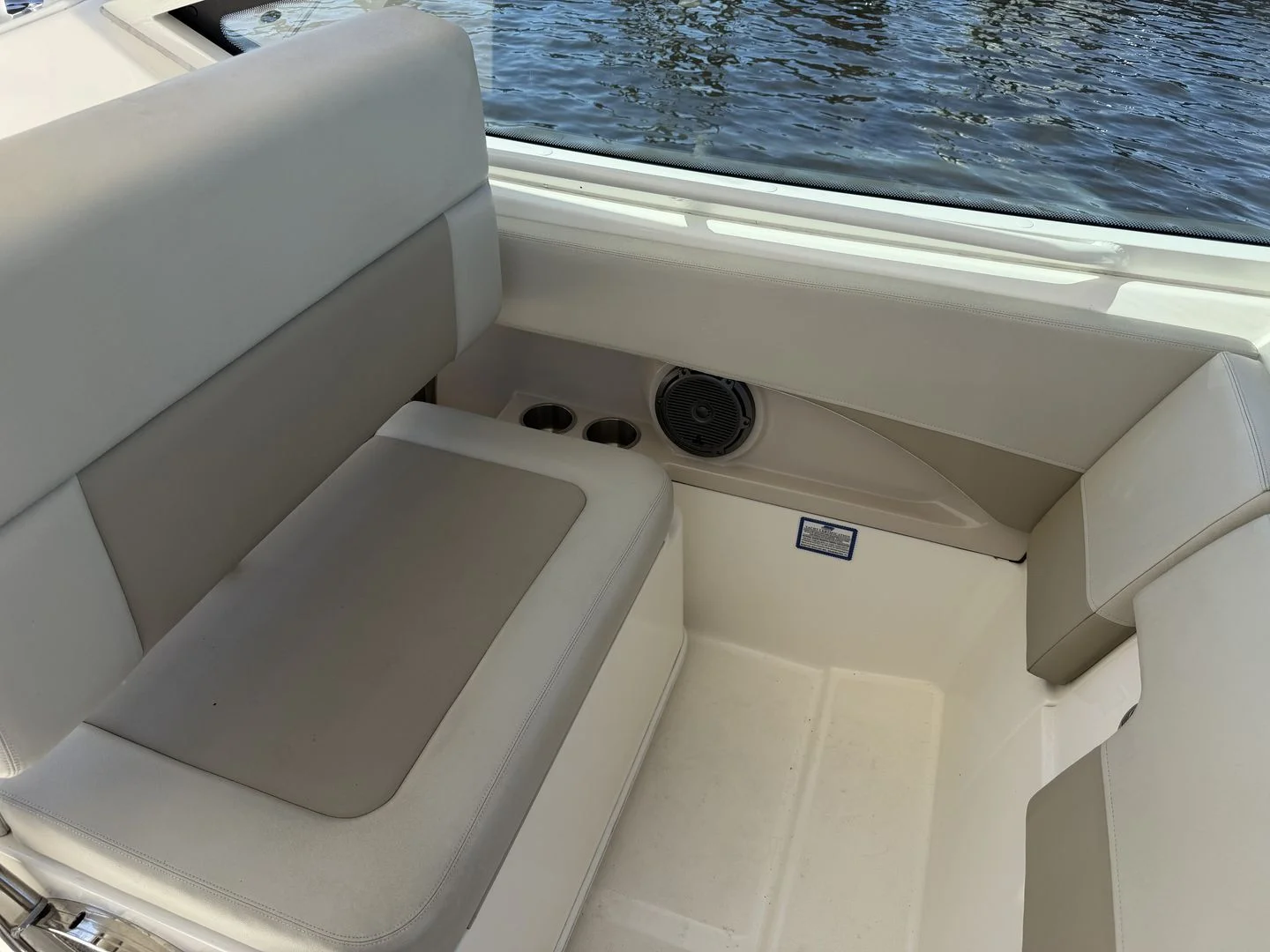2021 Boston Whaler 280 VANTAGE Image Thumbnail #15