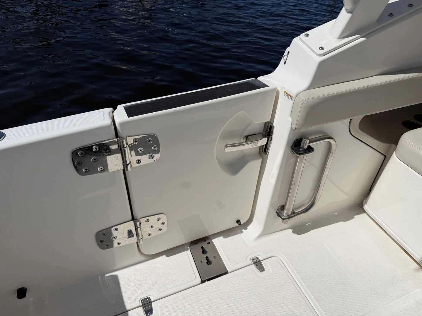 2021 Boston Whaler 280 VANTAGE Image Thumbnail #10