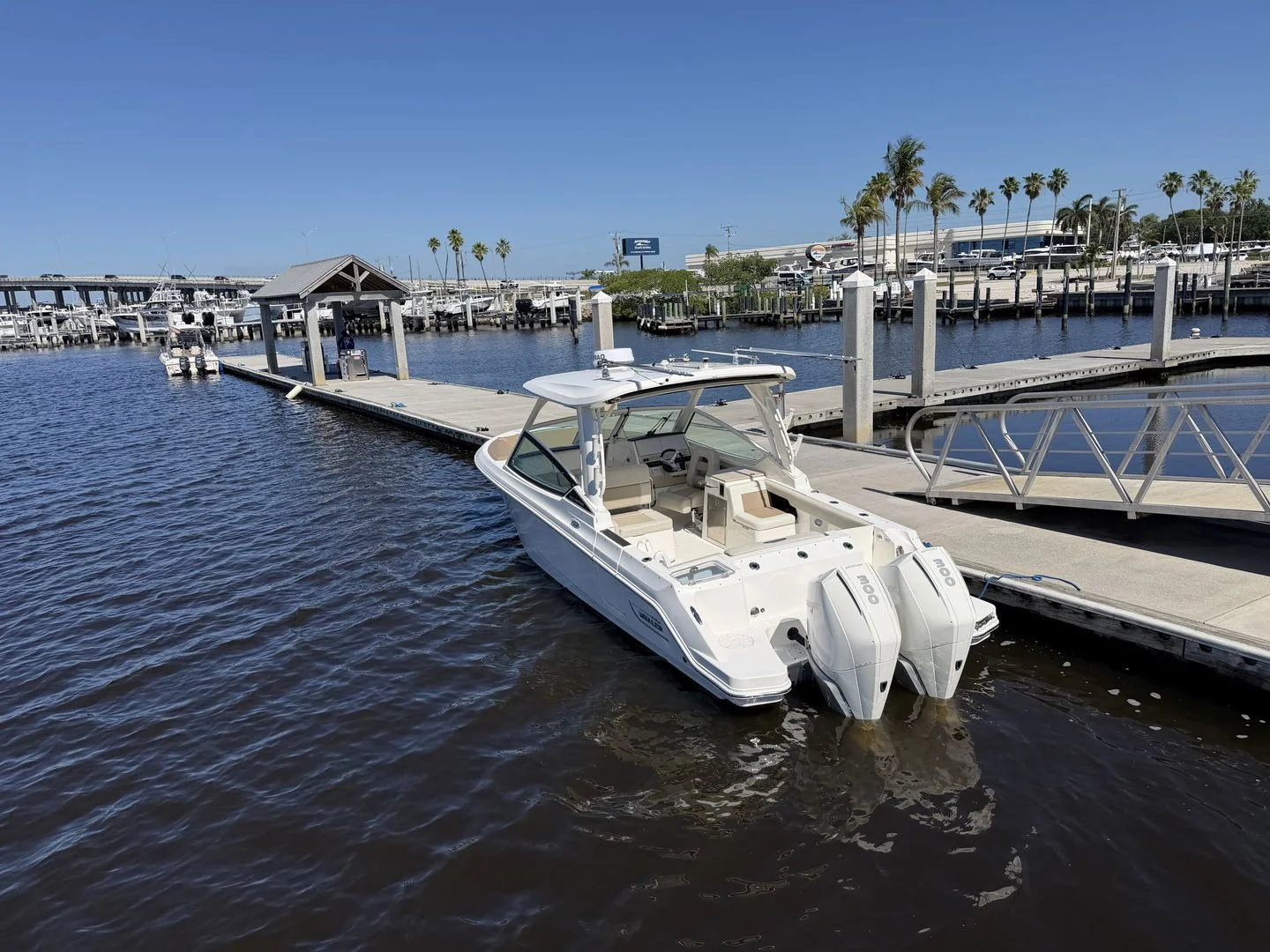 2021 Boston Whaler 280 VANTAGE Image Thumbnail #0