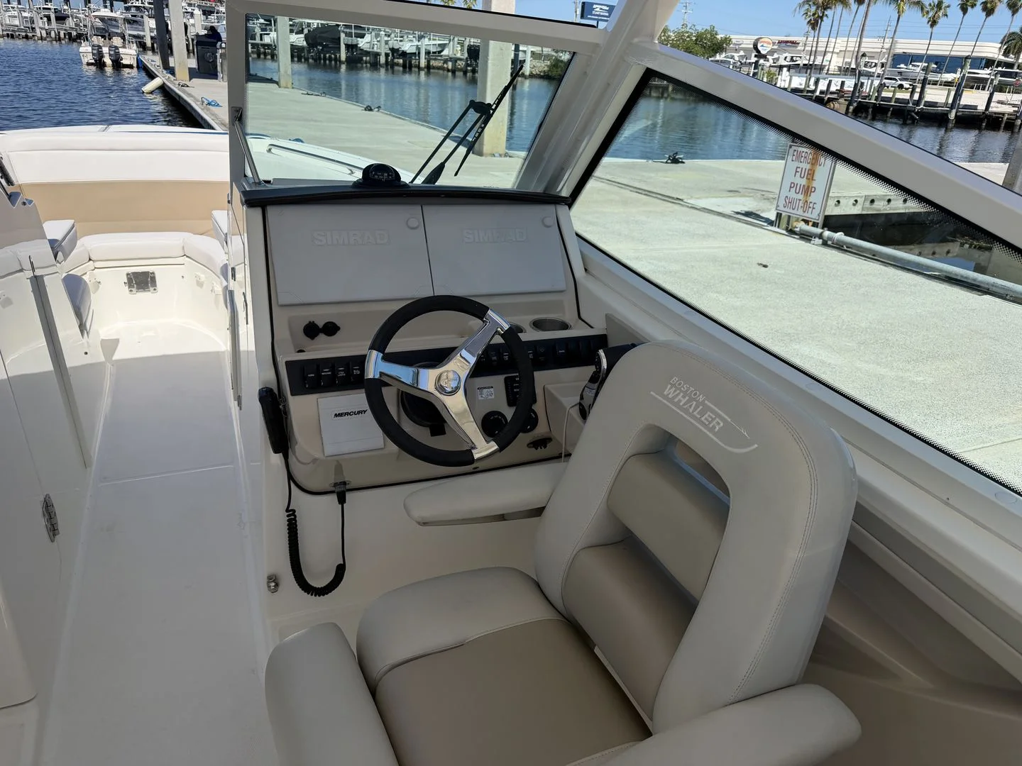 2021 Boston Whaler 280 VANTAGE Image Thumbnail #14