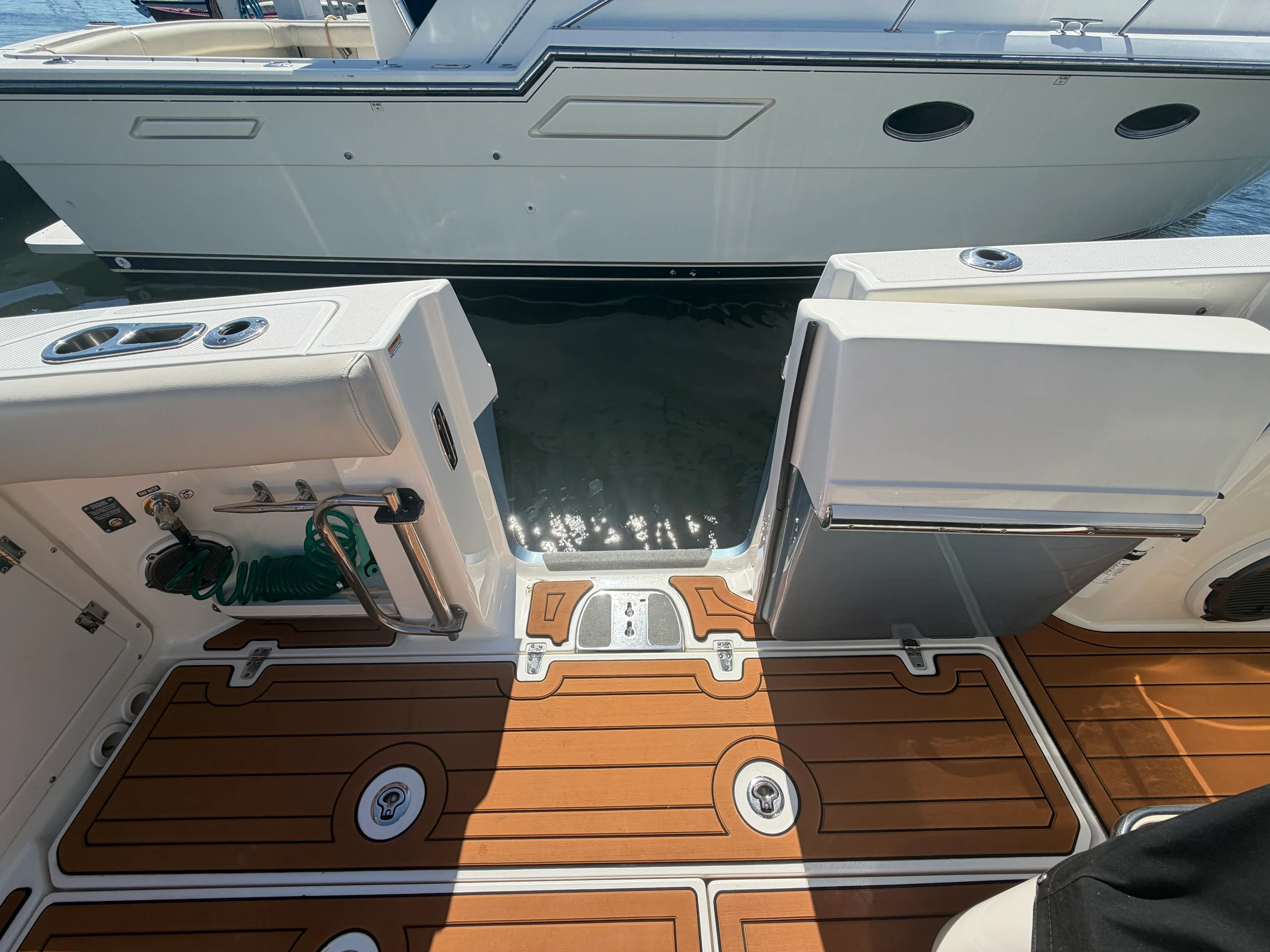 2021 Boston Whaler 380 OUTRAGE Image Thumbnail #16