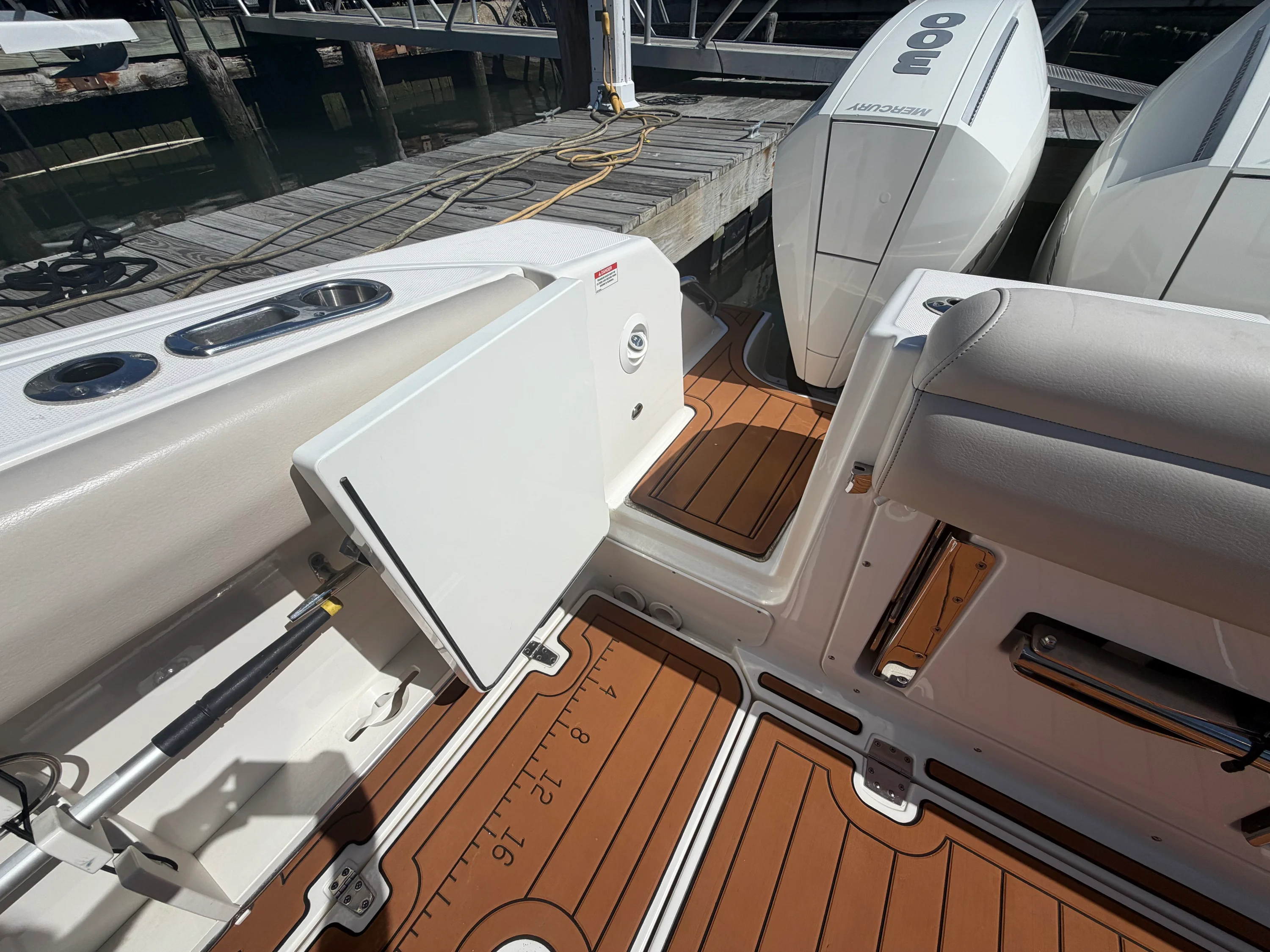 2021 Boston Whaler 380 OUTRAGE Image Thumbnail #12