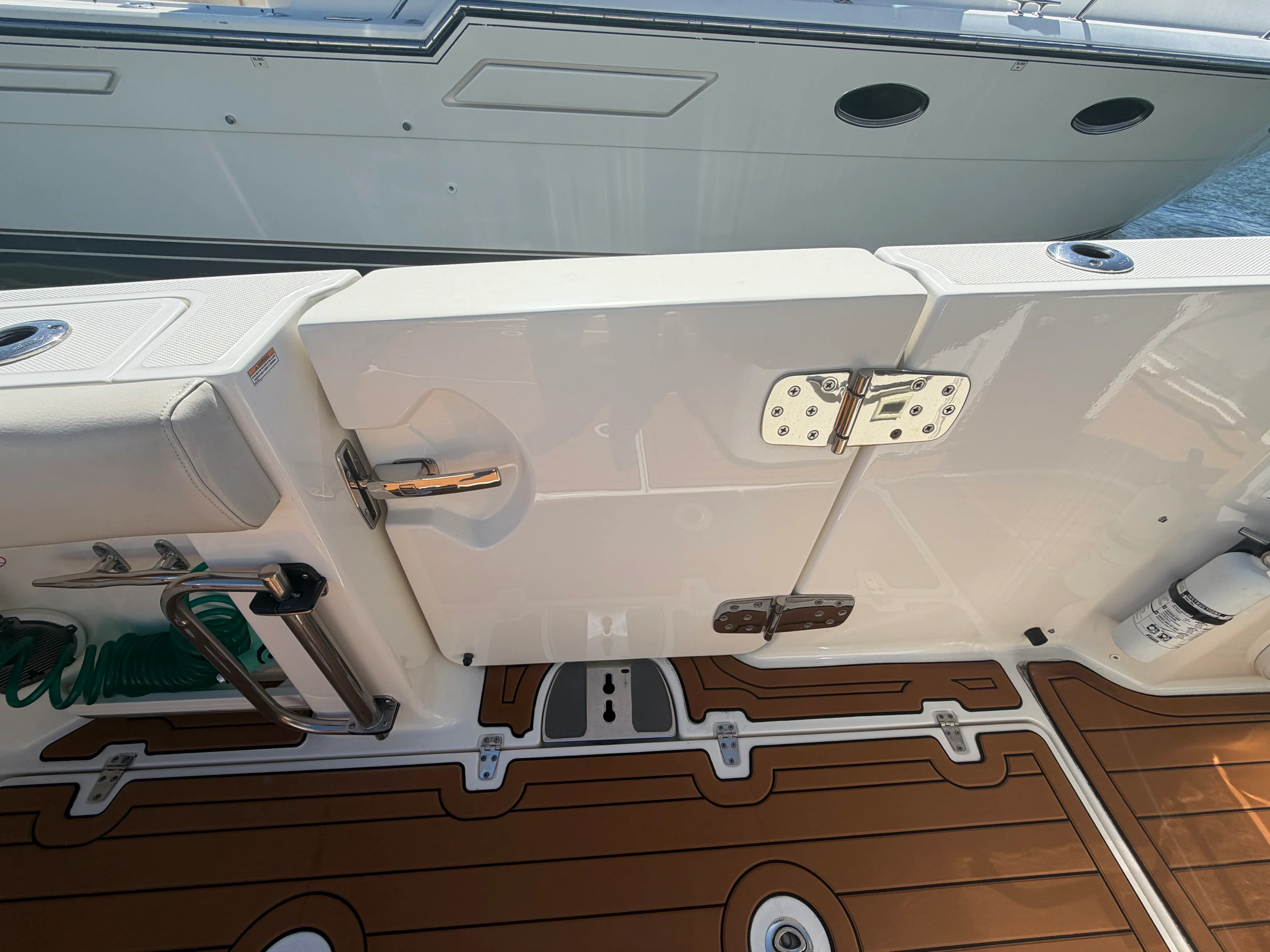 2021 Boston Whaler 380 OUTRAGE Image Thumbnail #15
