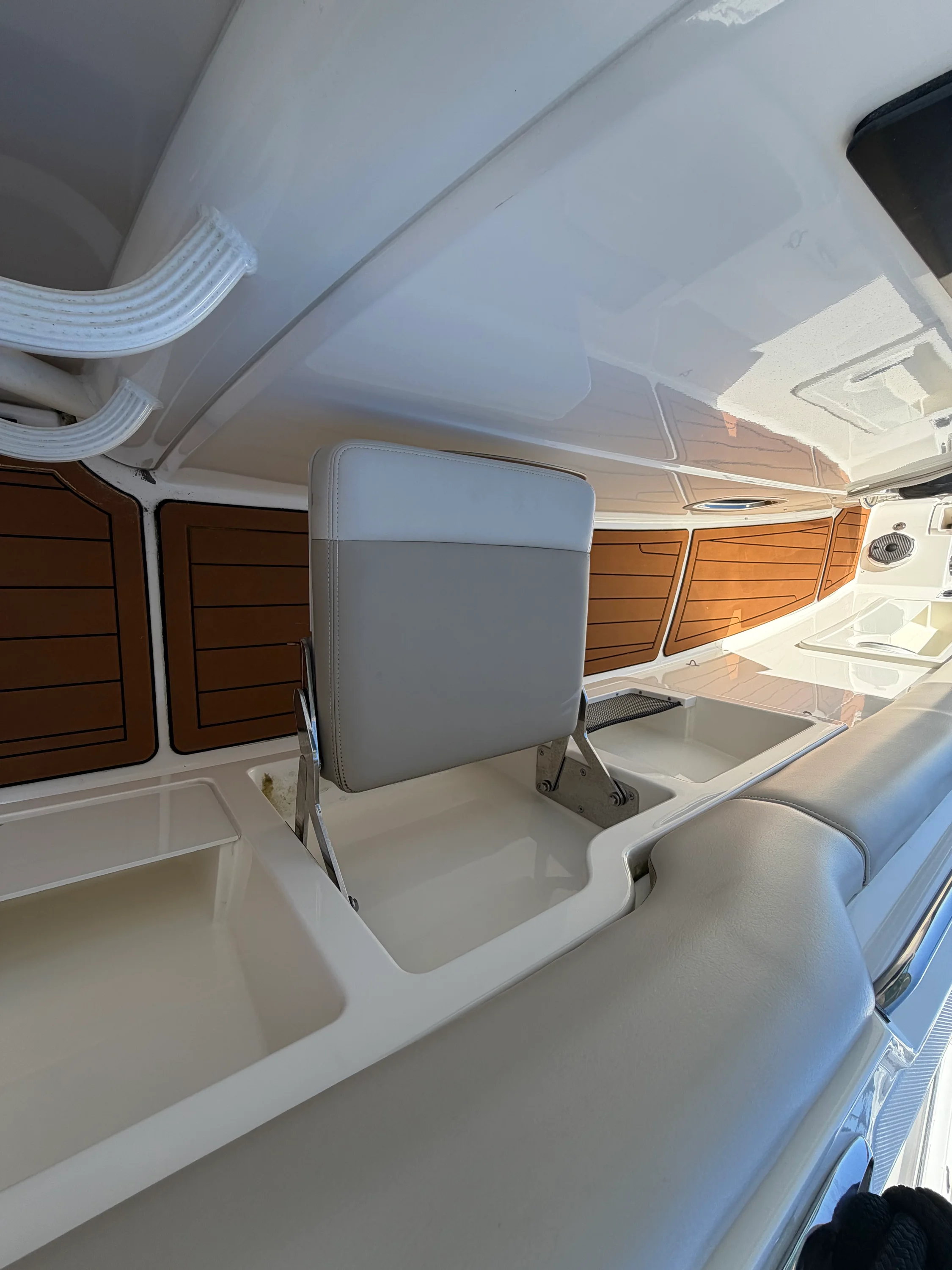 2021 Boston Whaler 380 OUTRAGE Image Thumbnail #36