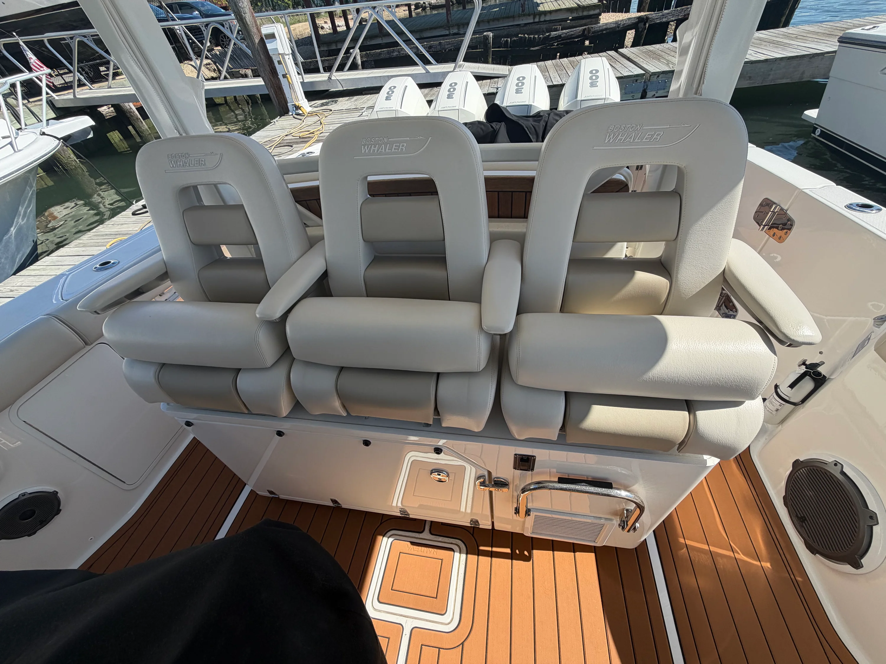 2021 Boston Whaler 380 OUTRAGE Image Thumbnail #29