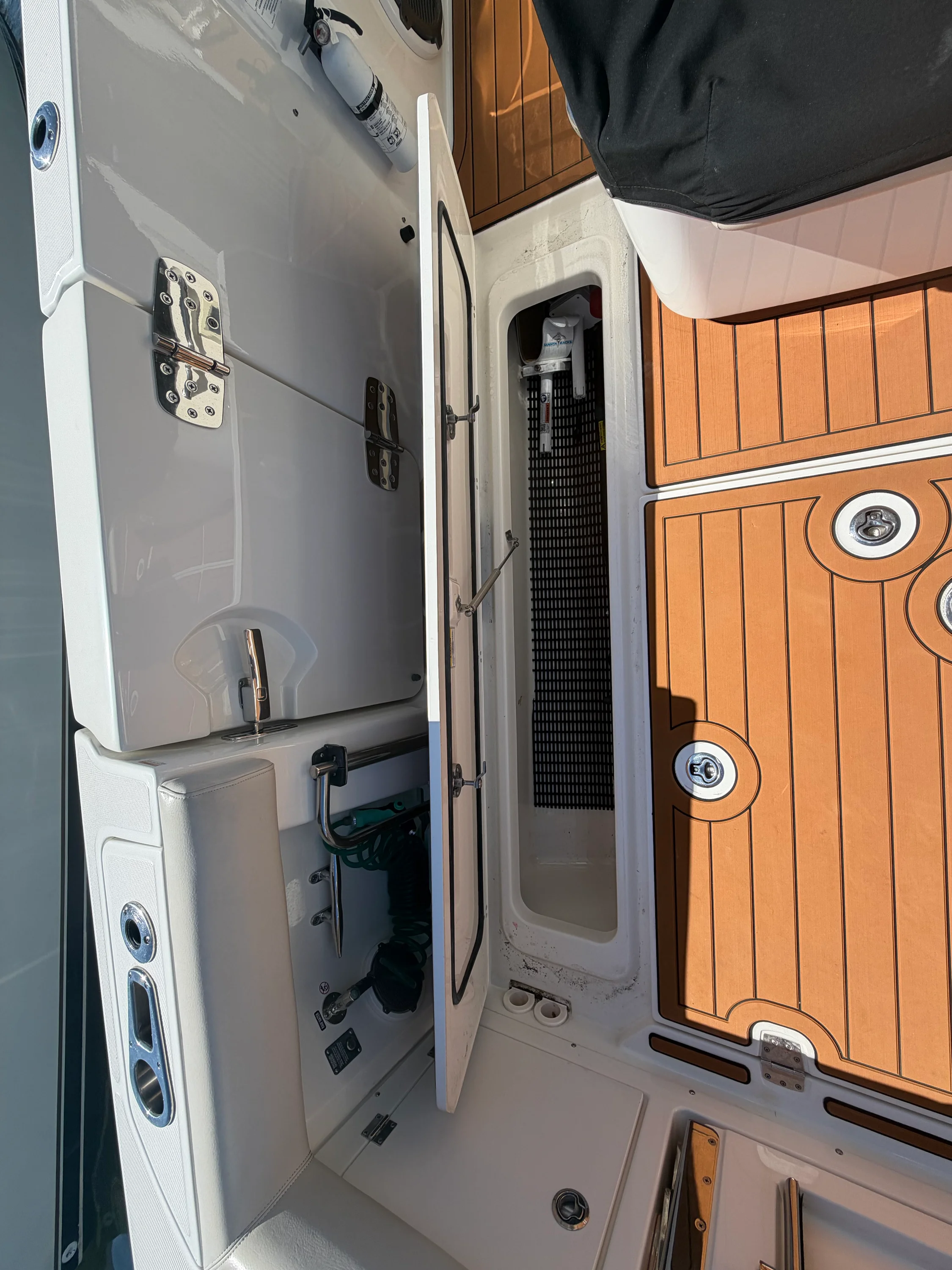 2021 Boston Whaler 380 OUTRAGE Image Thumbnail #14