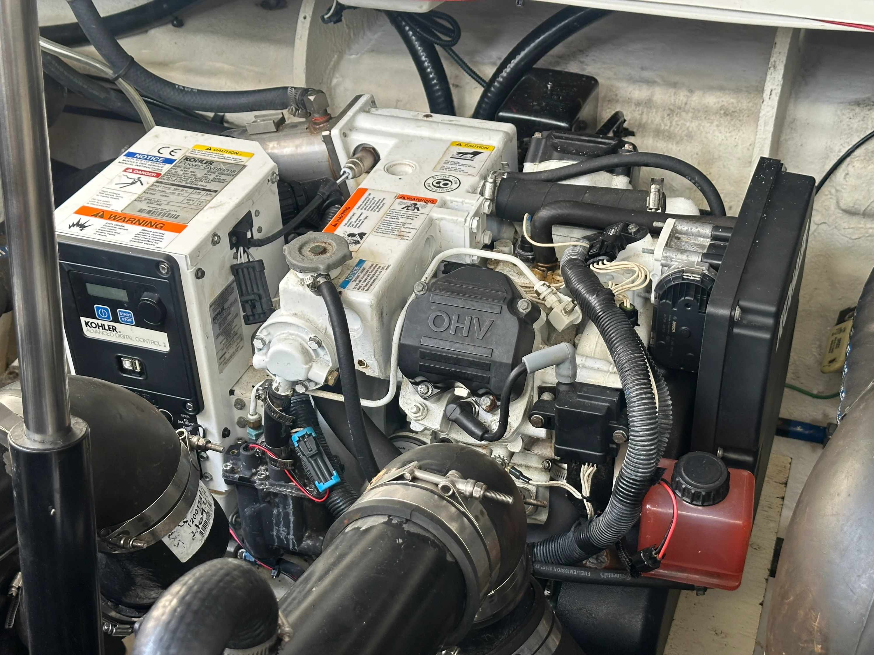 2017 Sea Ray 350 SUNDANCER Image Thumbnail #51