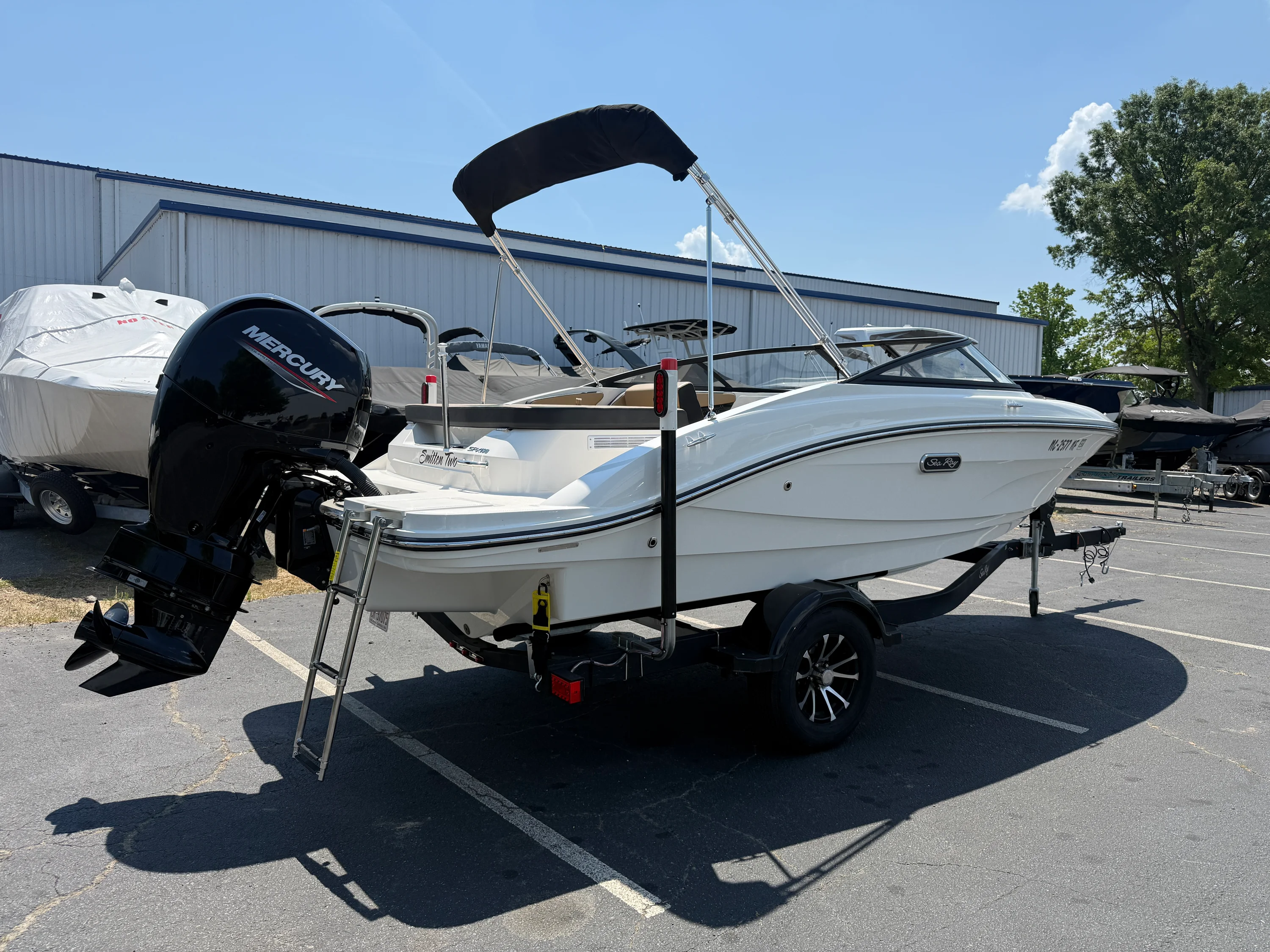2025 Sea Ray 190 SPX OB Image Thumbnail #2