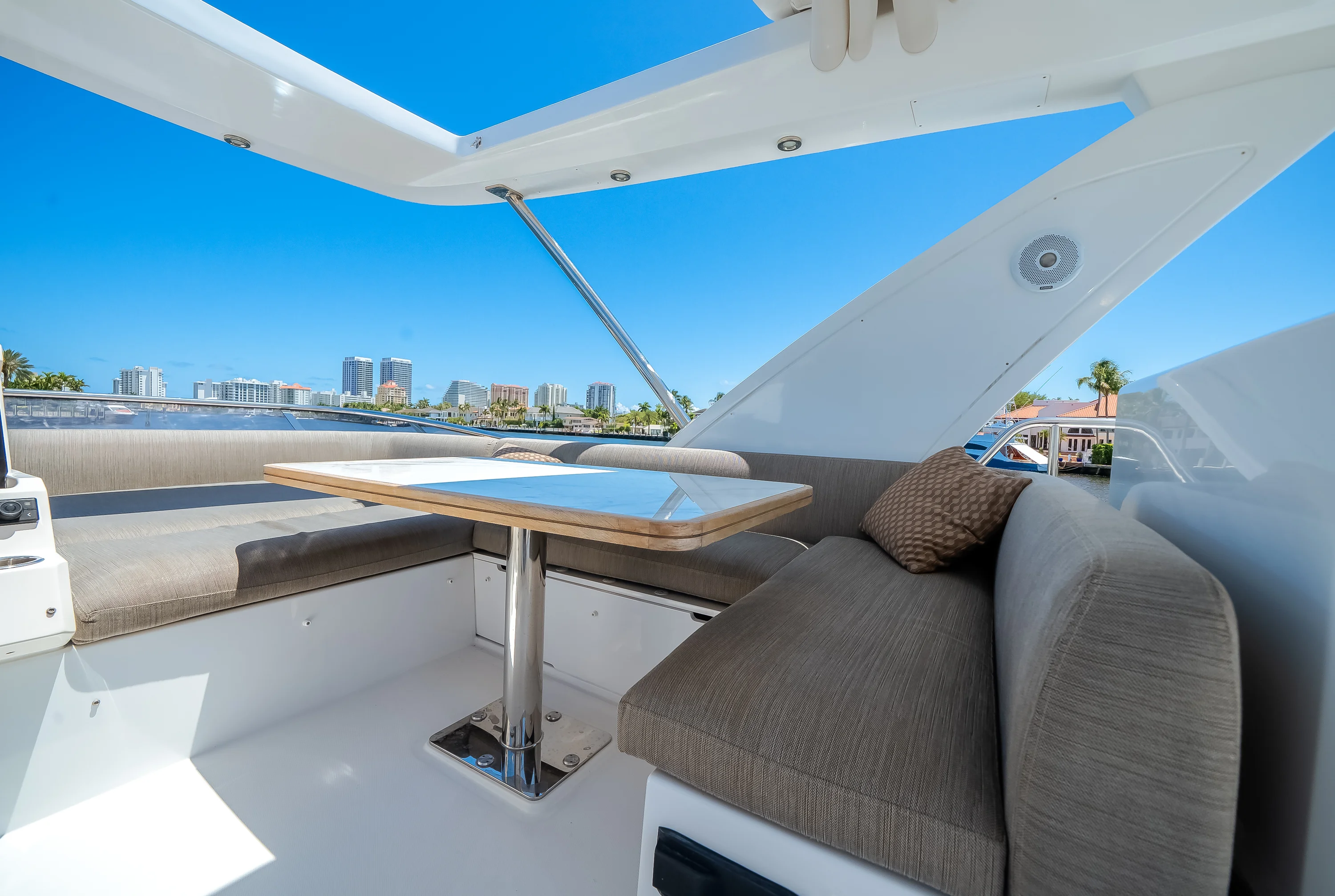 2021 Azimut 50 FLY Image Thumbnail #28