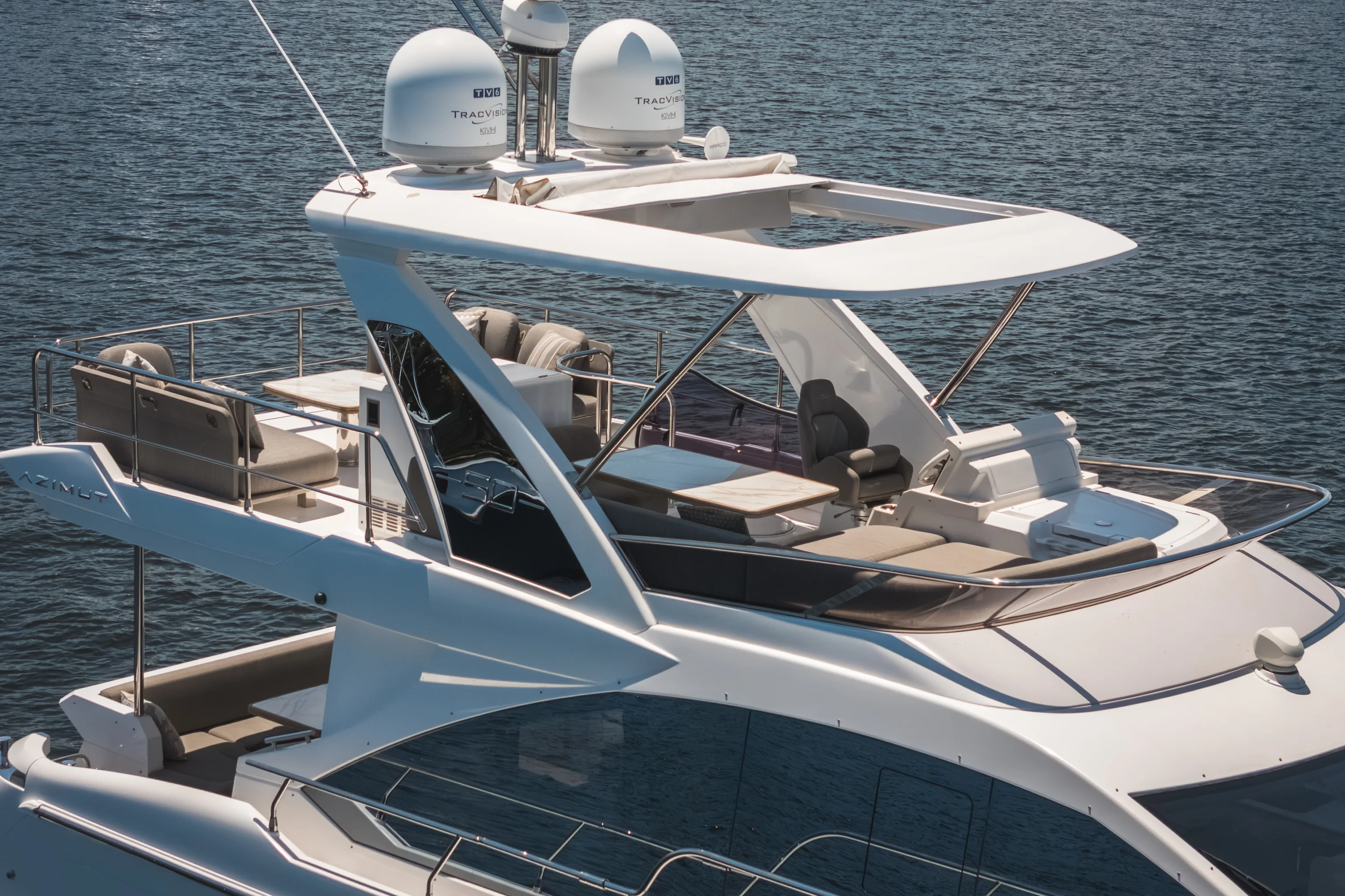 2021 Azimut 50 FLY Image Thumbnail #12