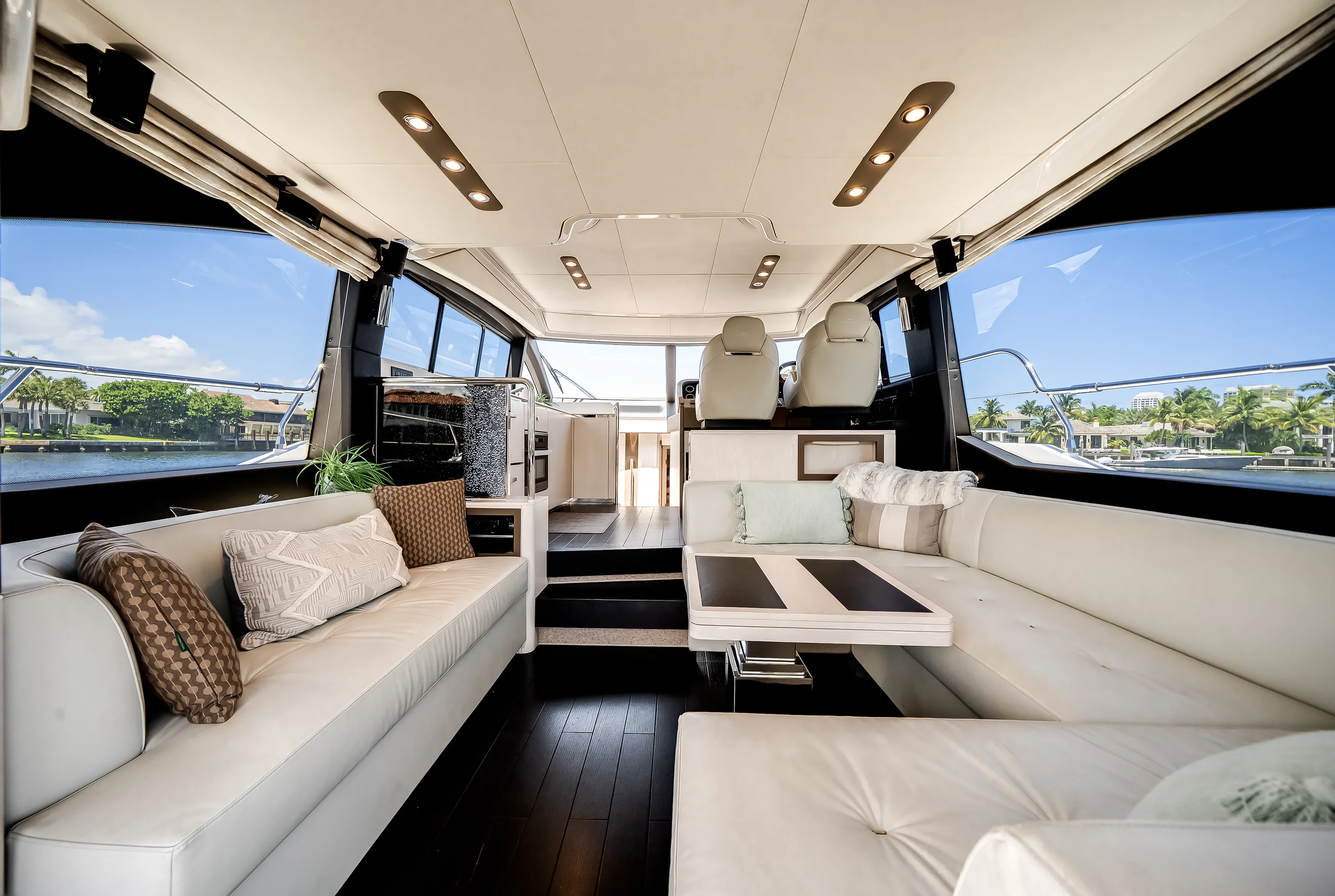 2021 Azimut 50 FLY Image Thumbnail #32