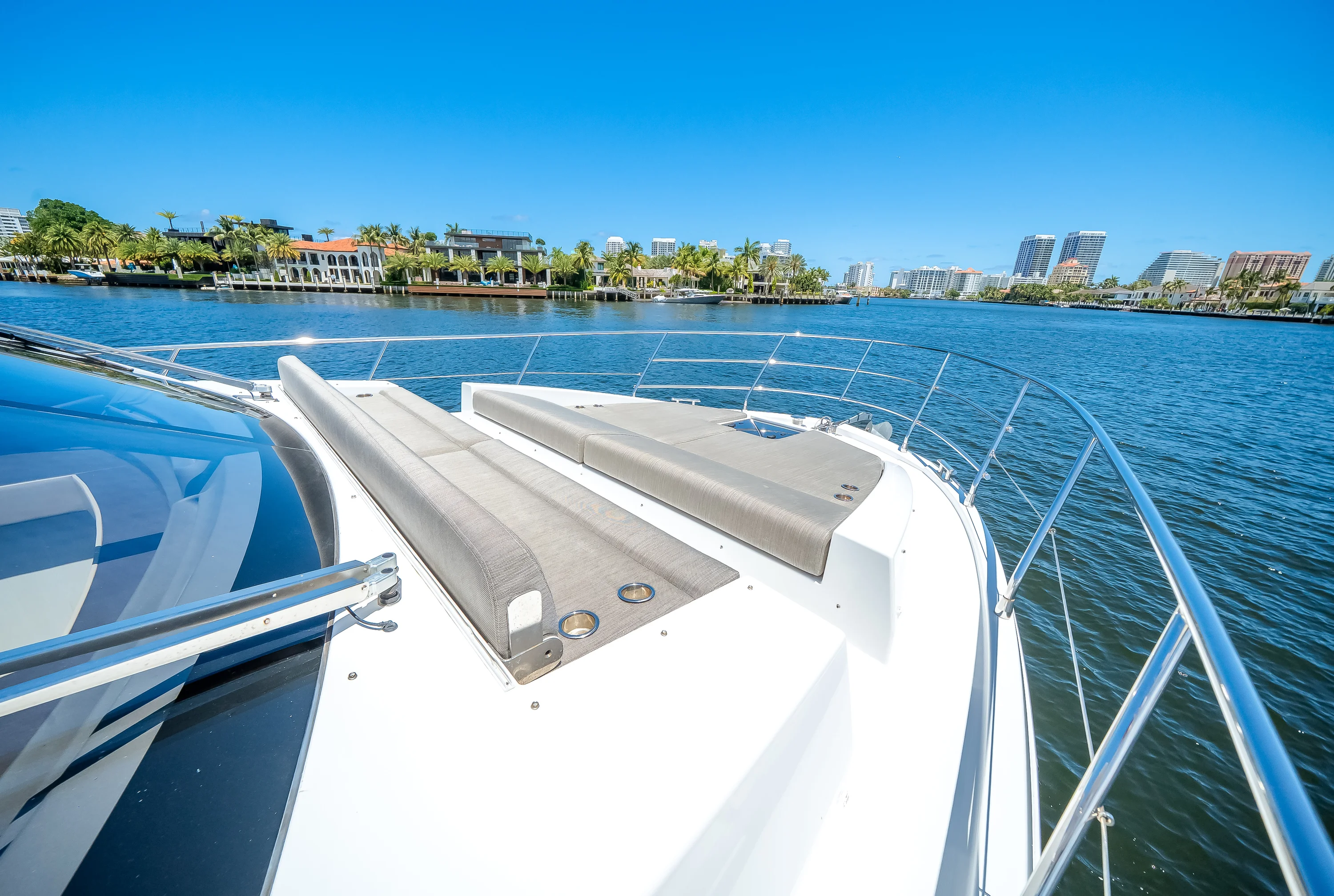 2021 Azimut 50 FLY Image Thumbnail #21