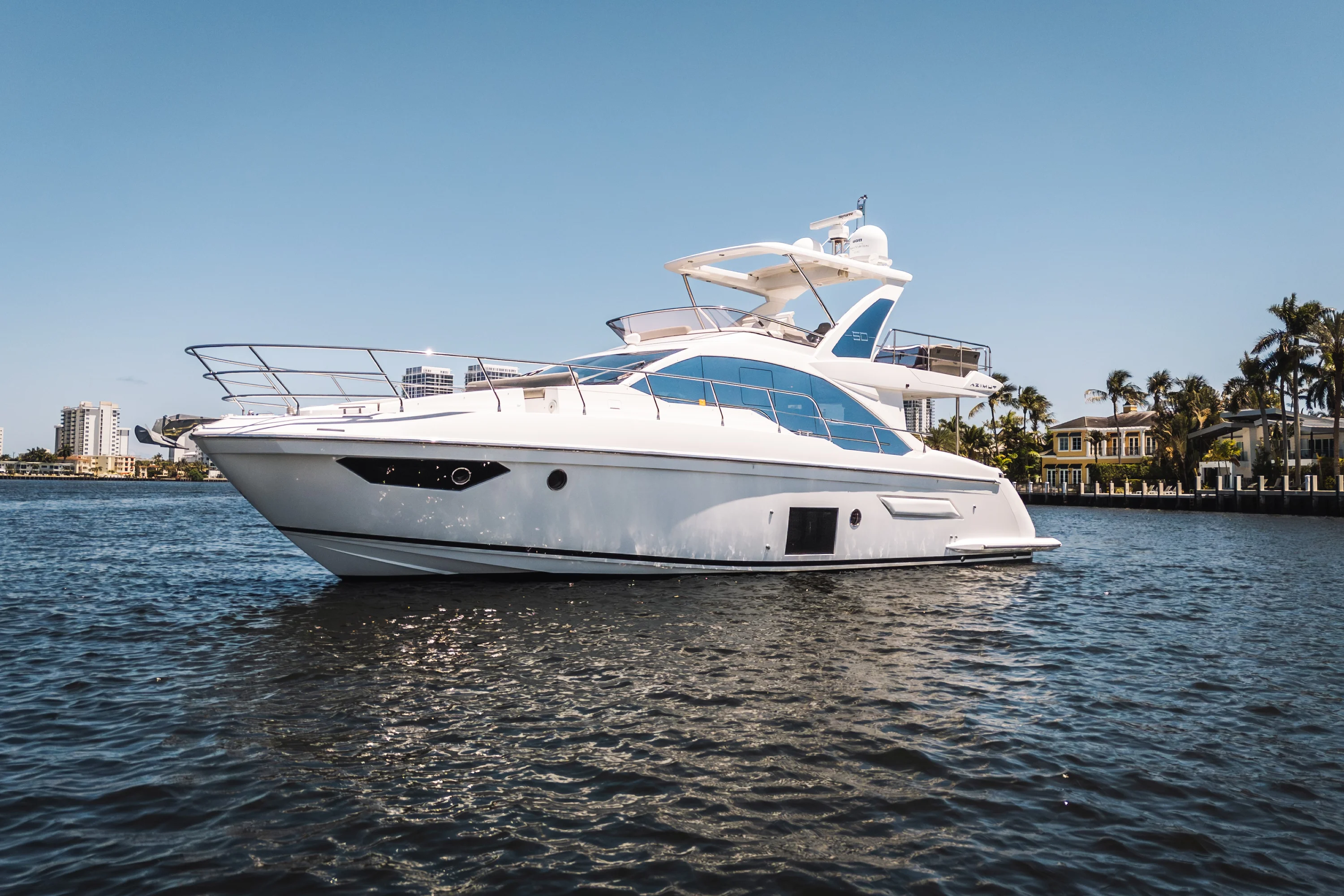 2021 Azimut 50 FLY Image Thumbnail #1