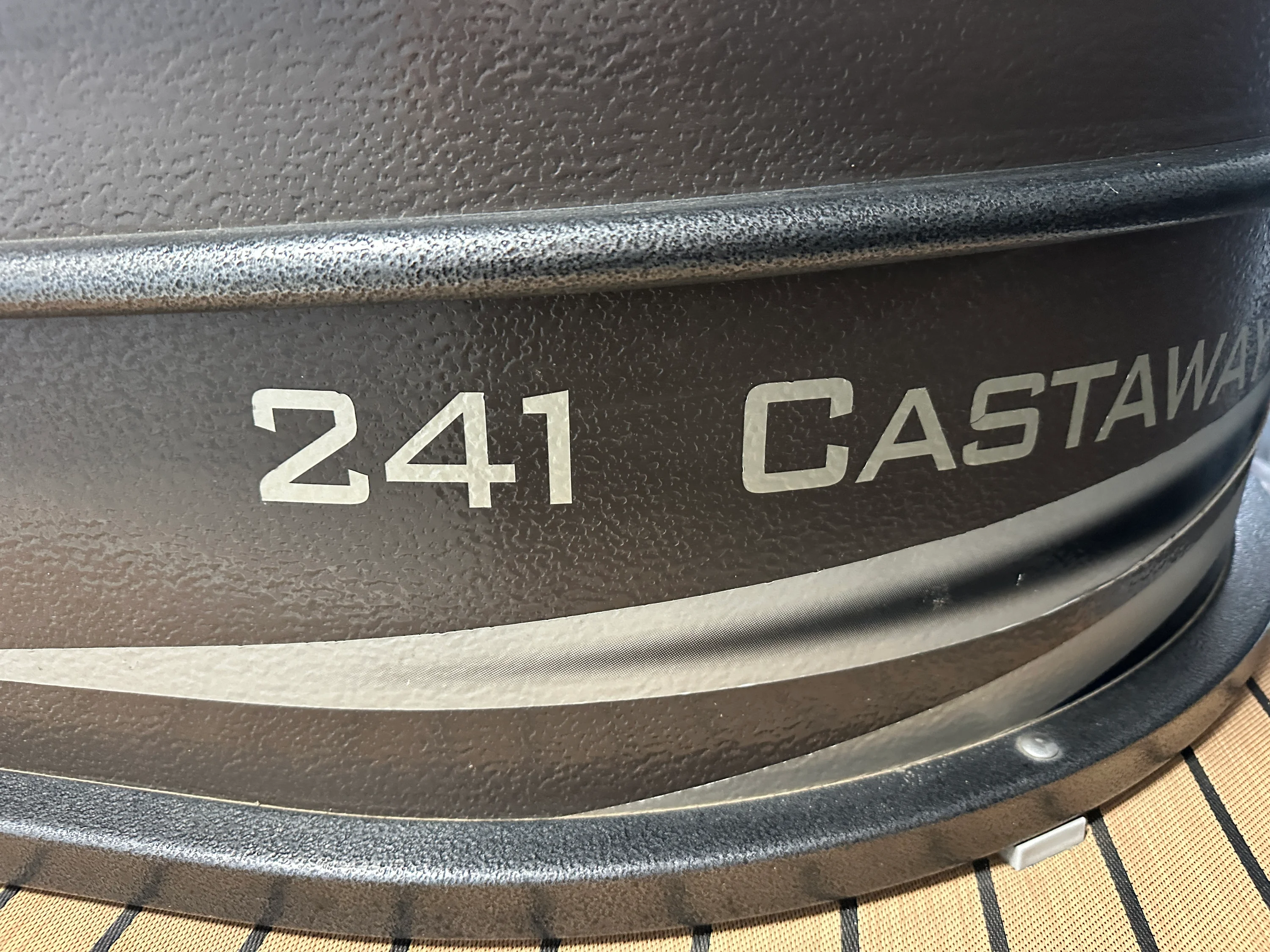 2015 Premier 241 CAST A WAY Image Thumbnail #10