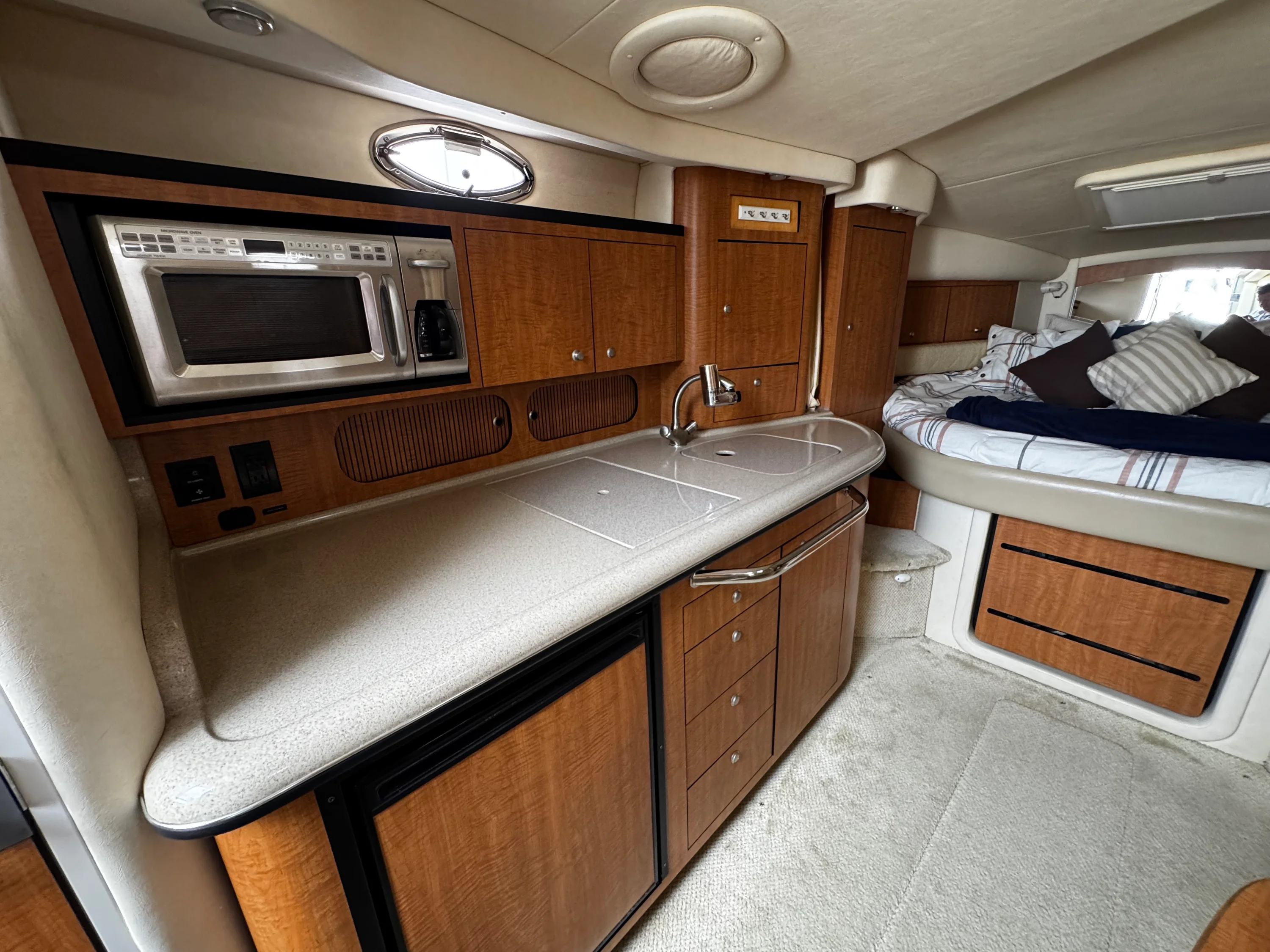 2006 Sea Ray 340 Sundancer Image Thumbnail #46