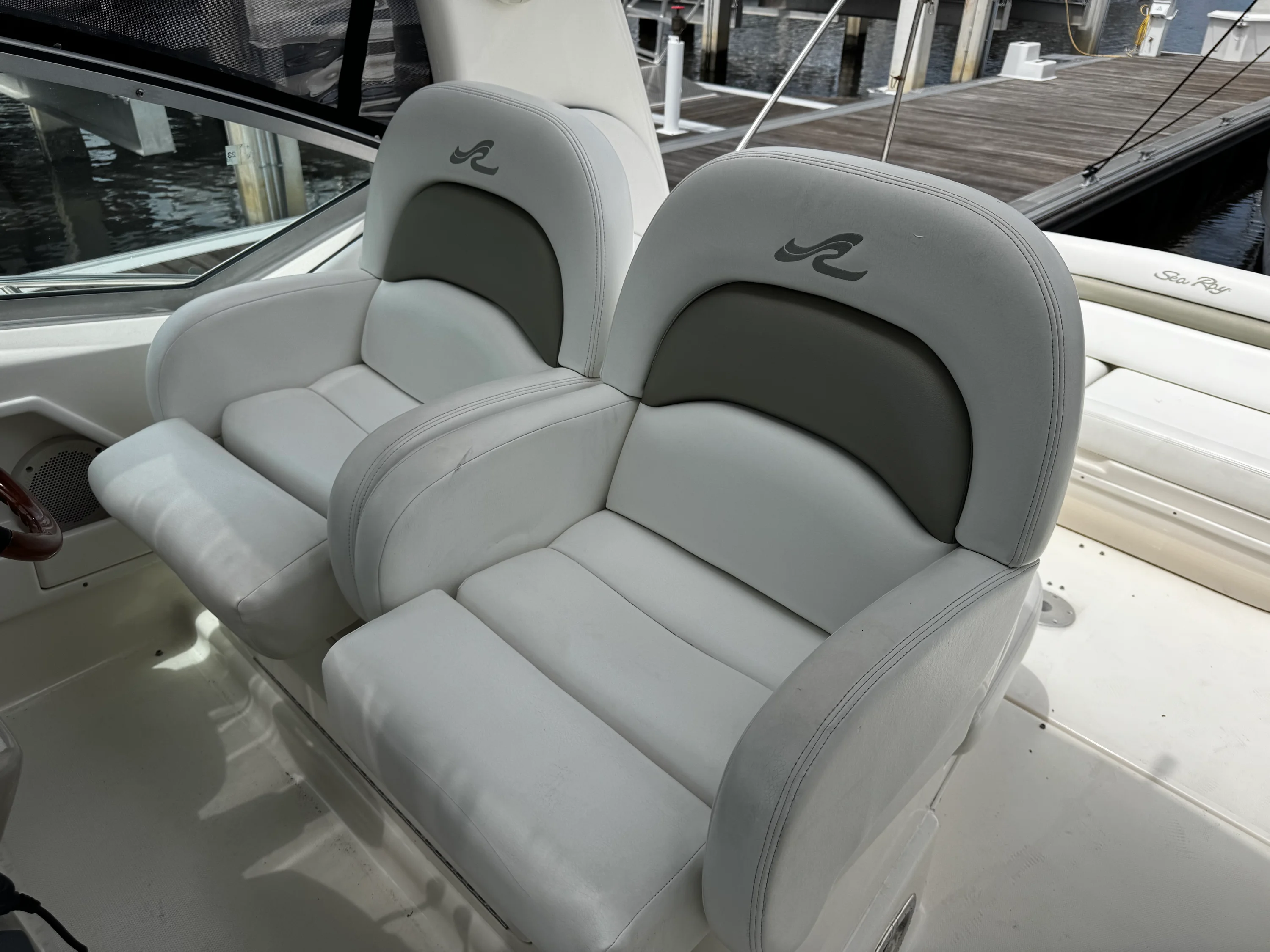 2006 Sea Ray 340 Sundancer Image Thumbnail #31