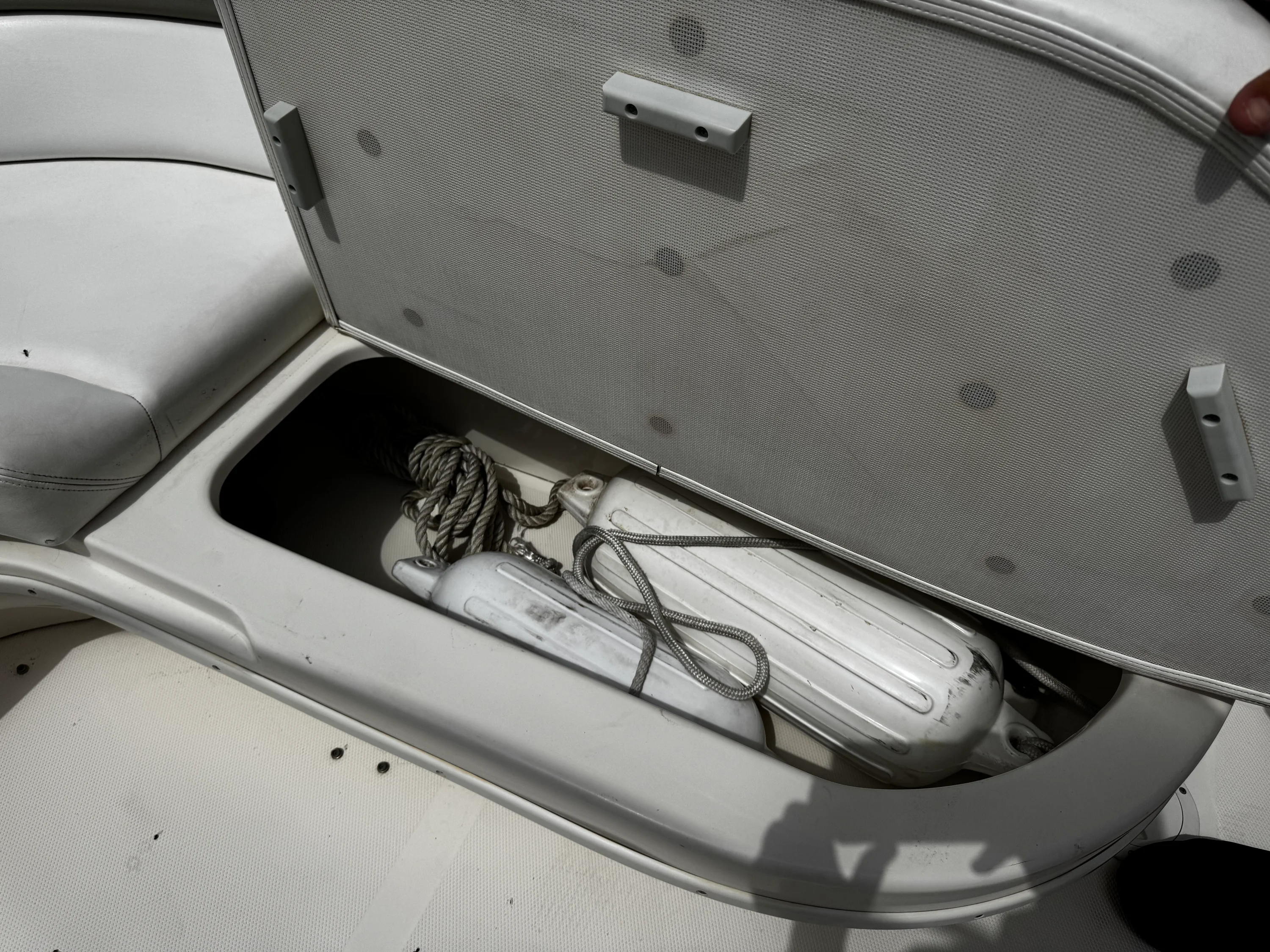 2006 Sea Ray 340 Sundancer Image Thumbnail #28