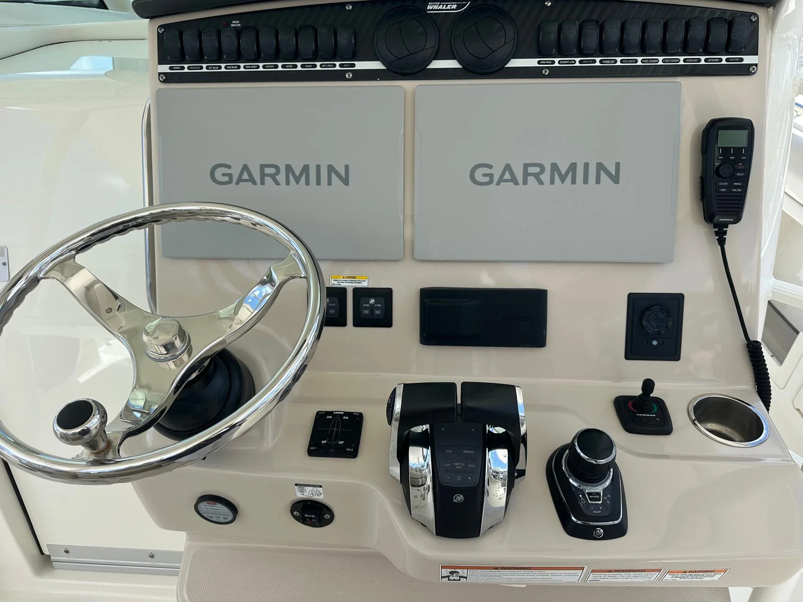 2021 Boston Whaler 380 OUTRAGE Image Thumbnail #21