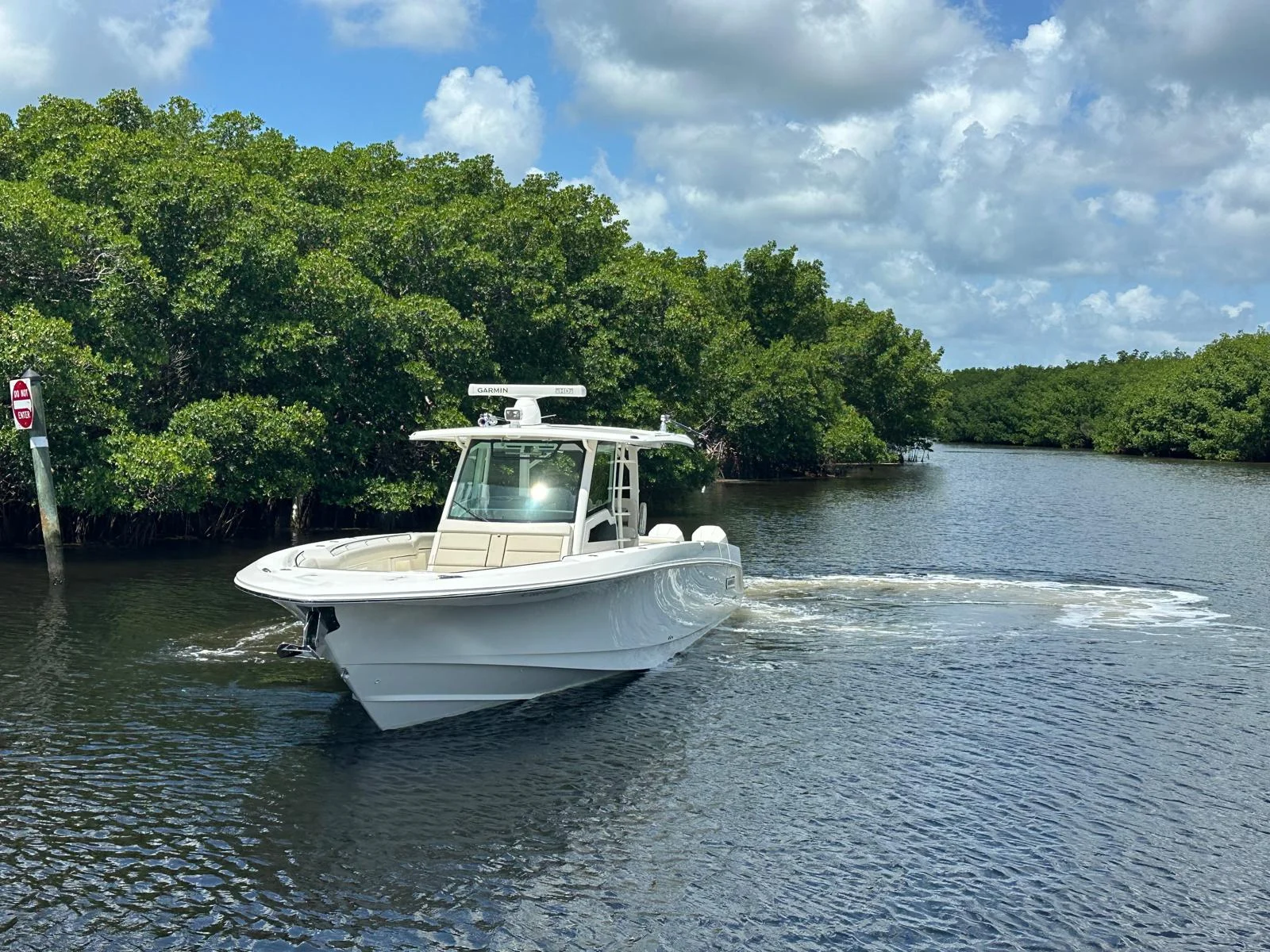 2021 Boston Whaler 380 OUTRAGE Image Thumbnail #5