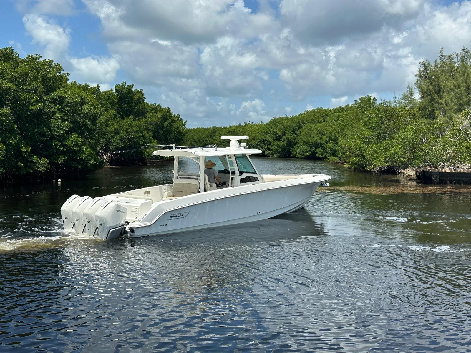 2021 Boston Whaler 380 OUTRAGE Image Thumbnail #10