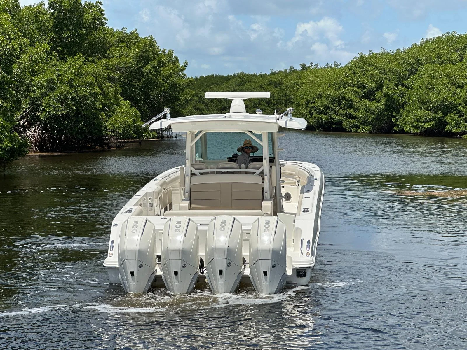 2021 Boston Whaler 380 OUTRAGE Image Thumbnail #8
