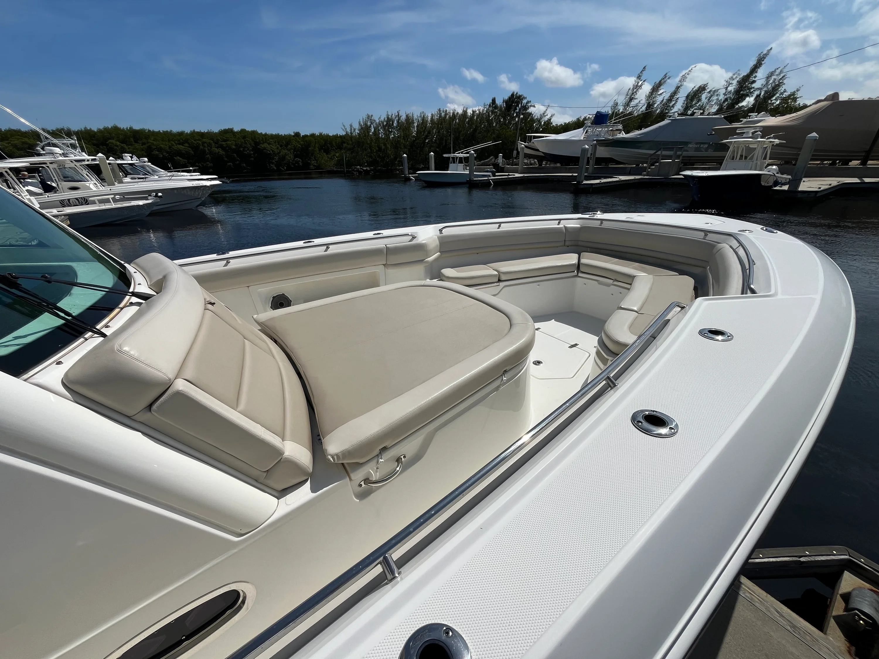 2021 Boston Whaler 380 OUTRAGE Image Thumbnail #3