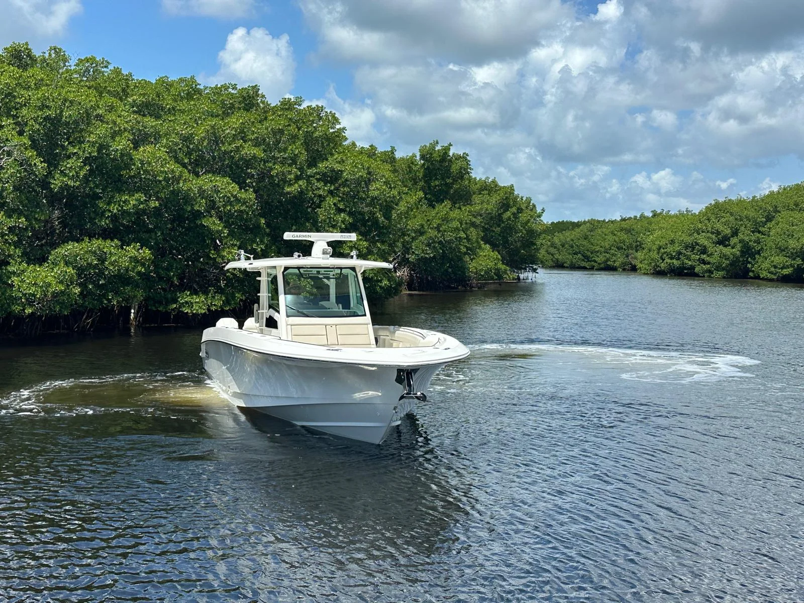 2021 Boston Whaler 380 OUTRAGE Image Thumbnail #3