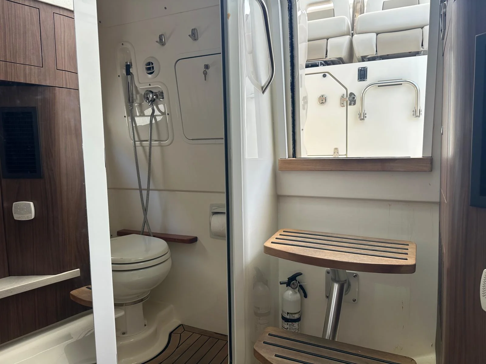 2021 Boston Whaler 380 OUTRAGE Image Thumbnail #28