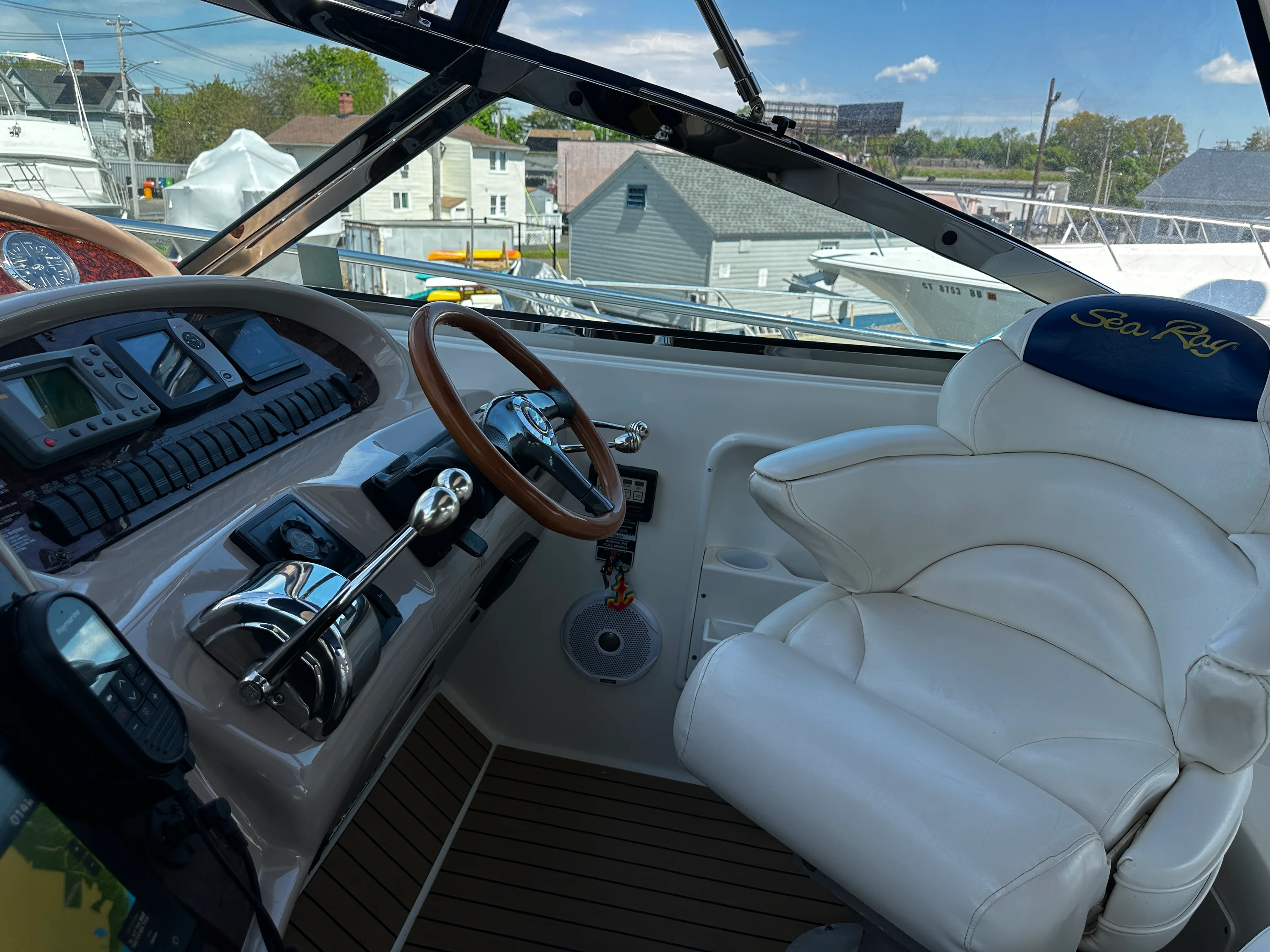 2003 Sea Ray 380 Sundancer Image Thumbnail #23