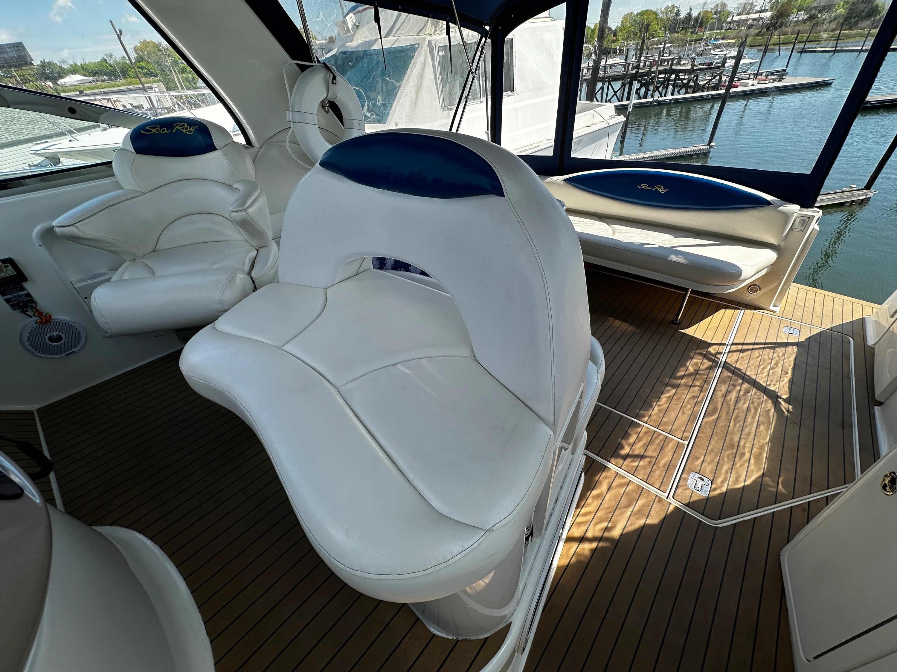 2003 Sea Ray 380 Sundancer Image Thumbnail #20