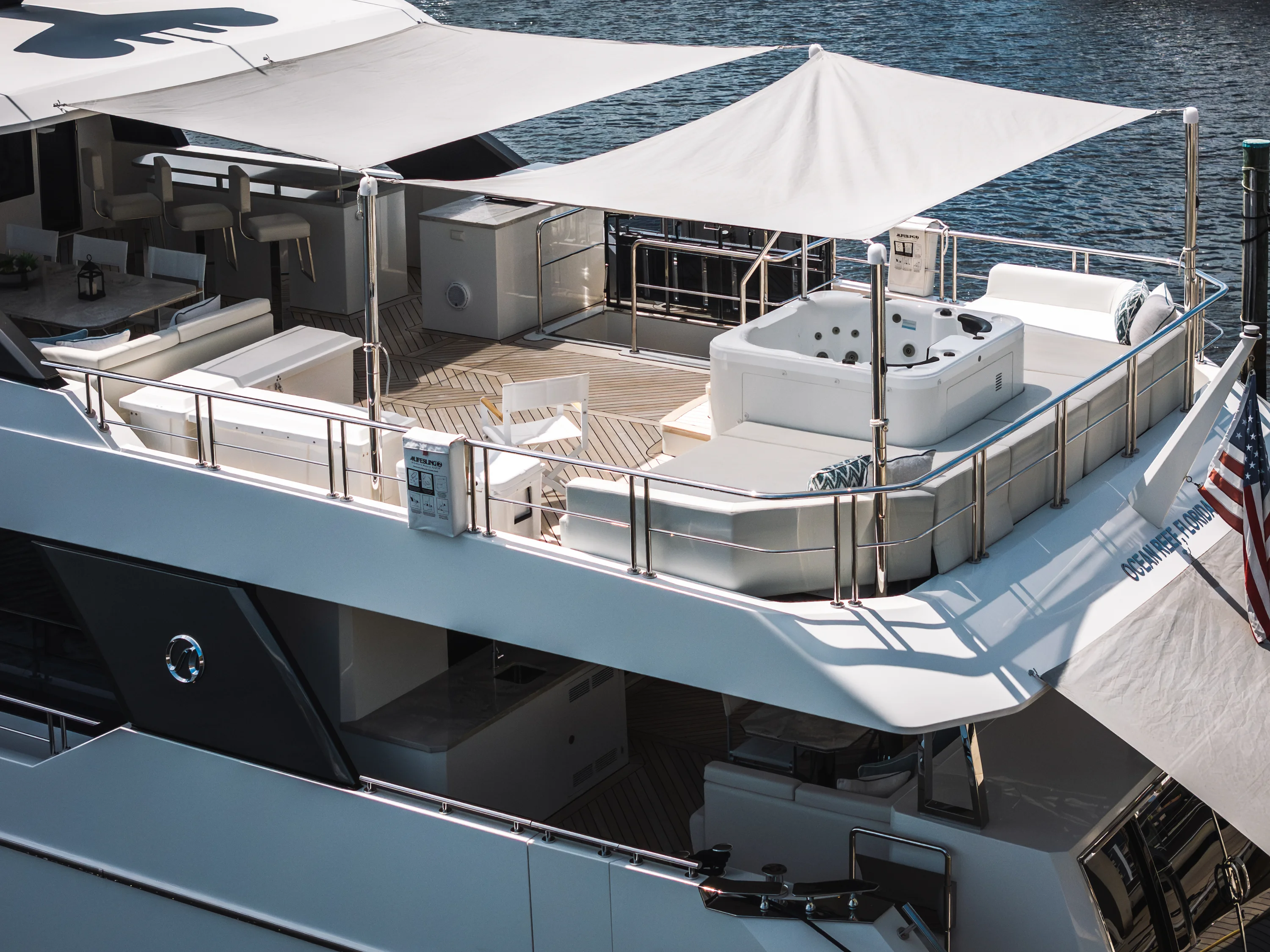 2023 Ocean Alexander 27R Image Thumbnail #9