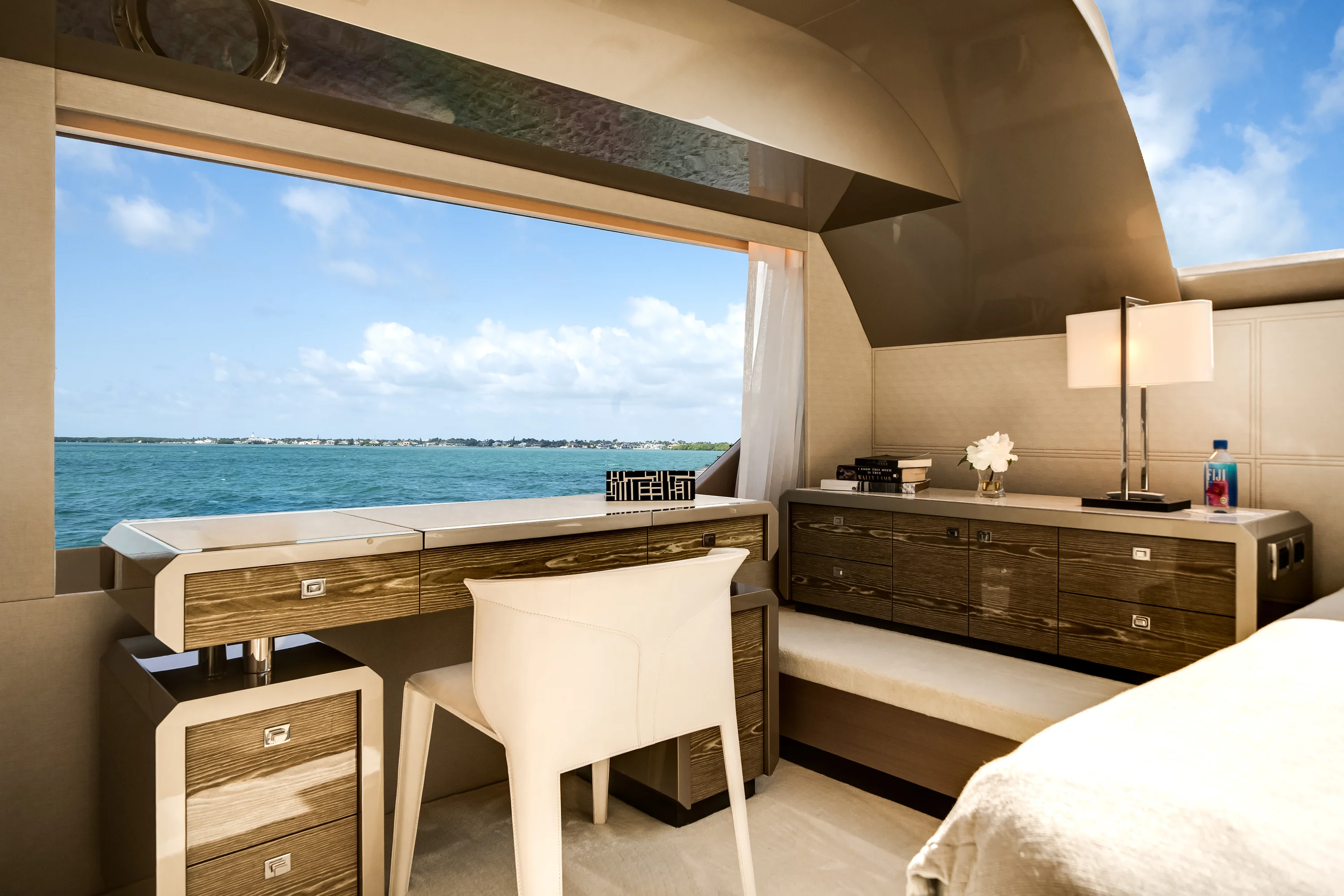 2023 Ocean Alexander 27R Image Thumbnail #59