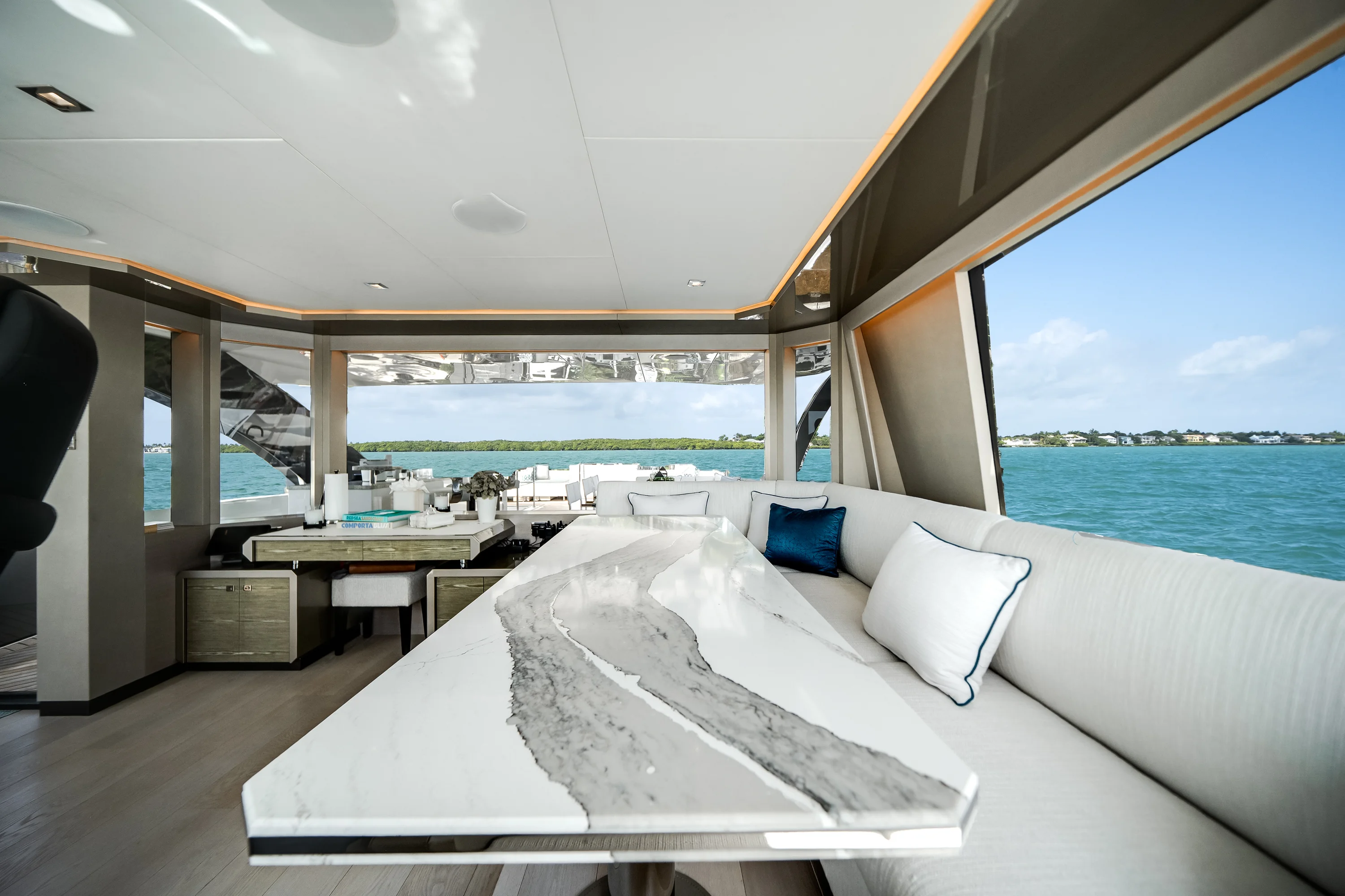 2023 Ocean Alexander 27R Image Thumbnail #91