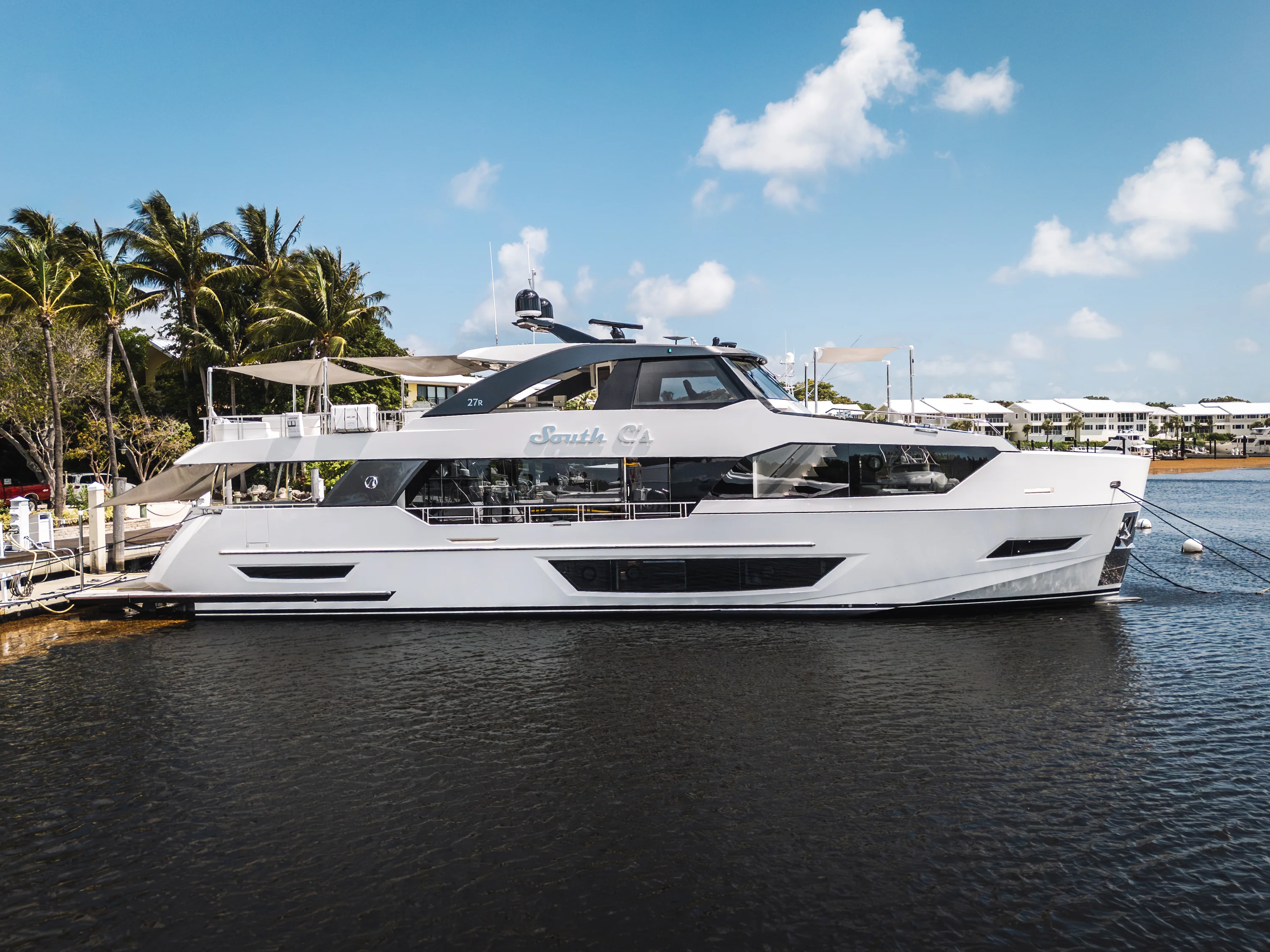 2023 Ocean Alexander 27R Image Thumbnail #1