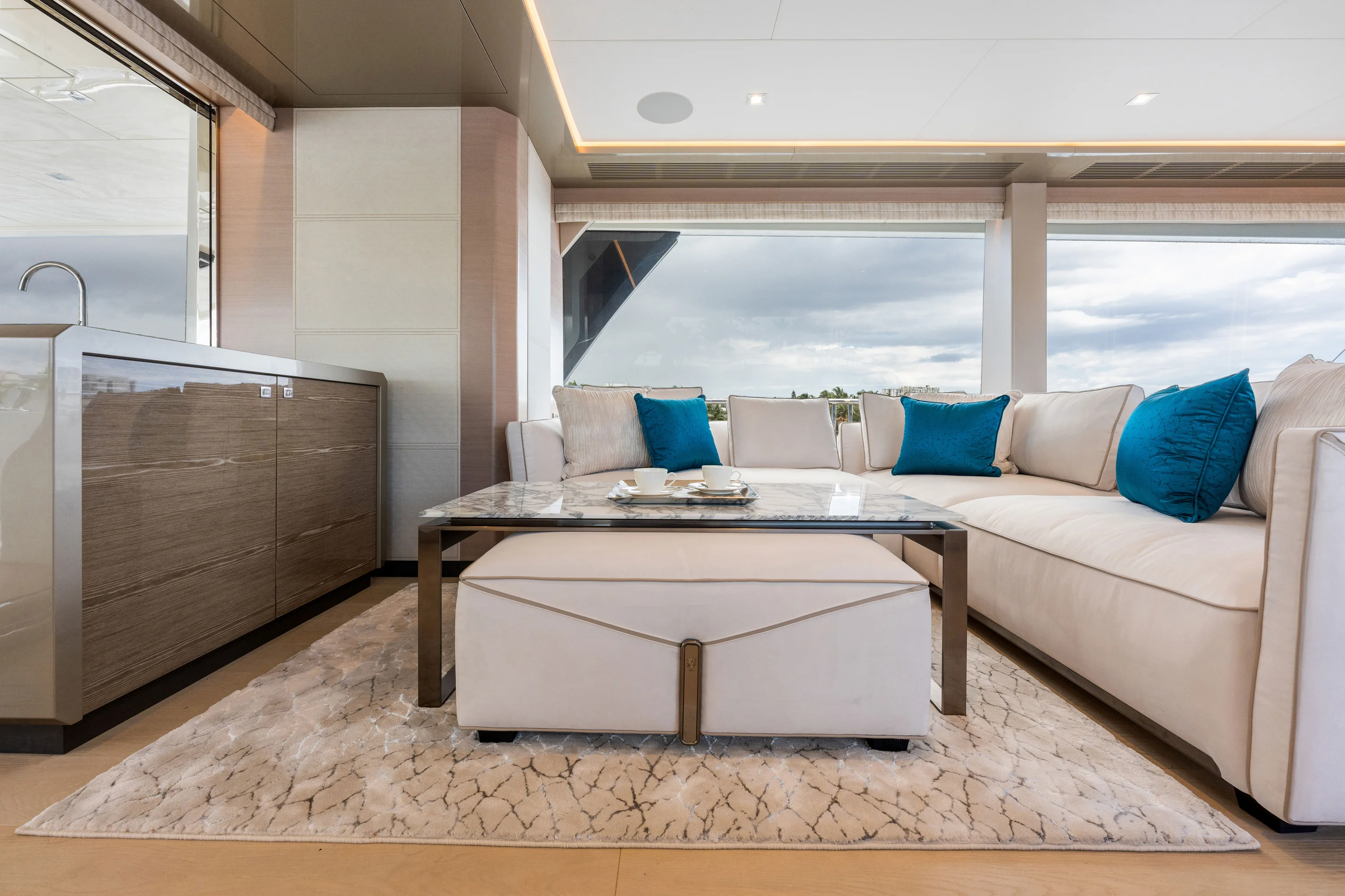 2023 Ocean Alexander 27R Image Thumbnail #13