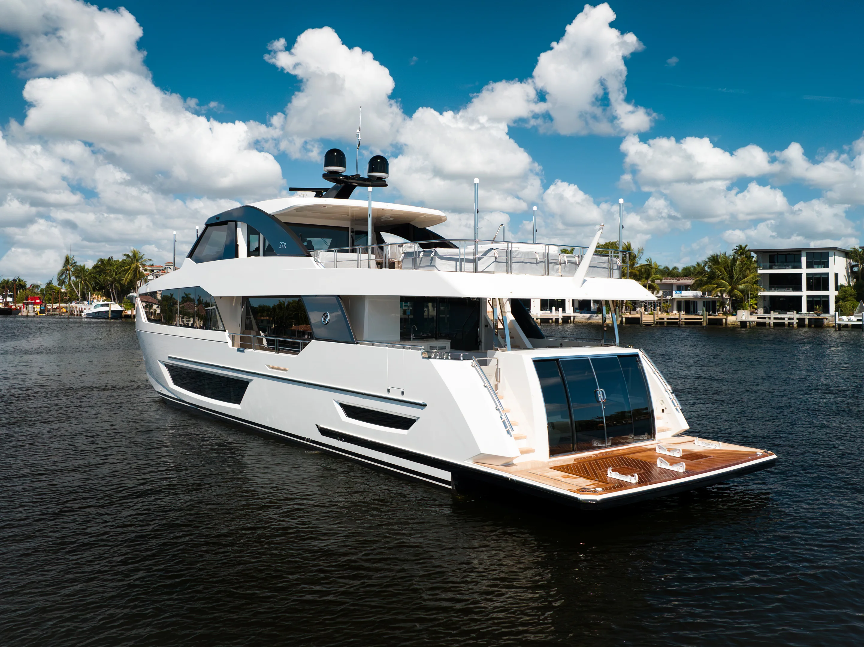 2023 Ocean Alexander 27R Image Thumbnail #2