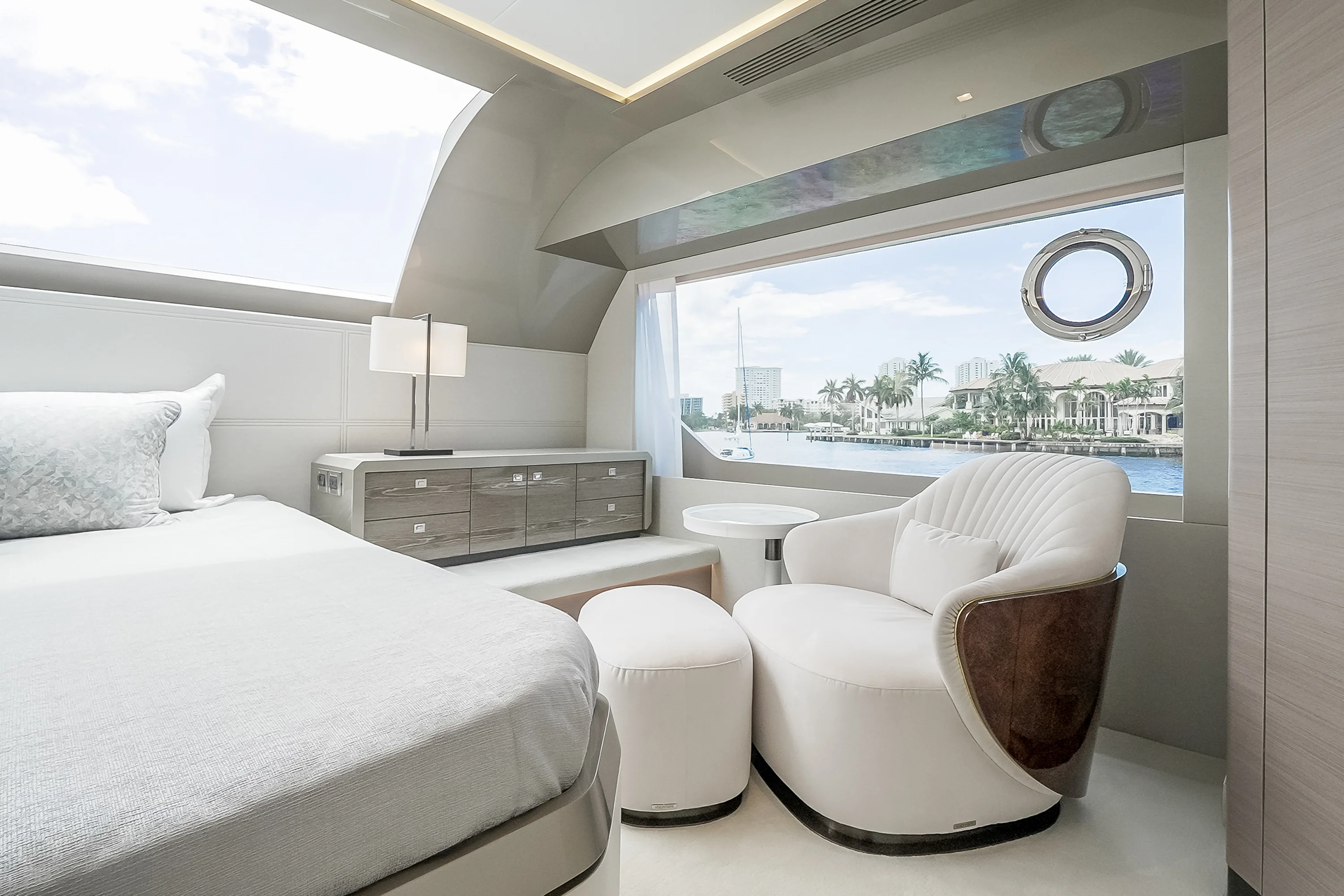 2023 Ocean Alexander 27R Image Thumbnail #55