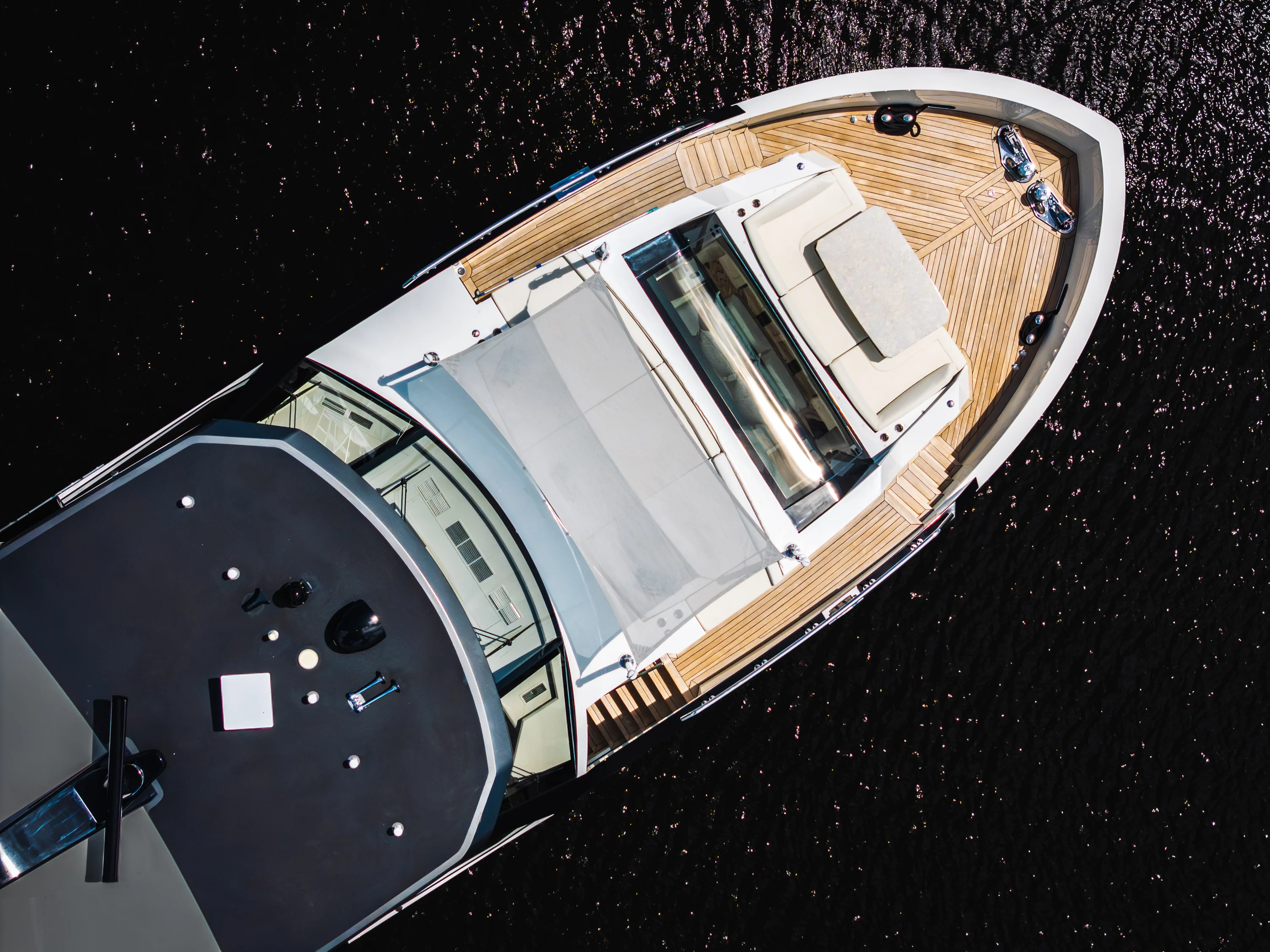 2023 Ocean Alexander 27R Image Thumbnail #17