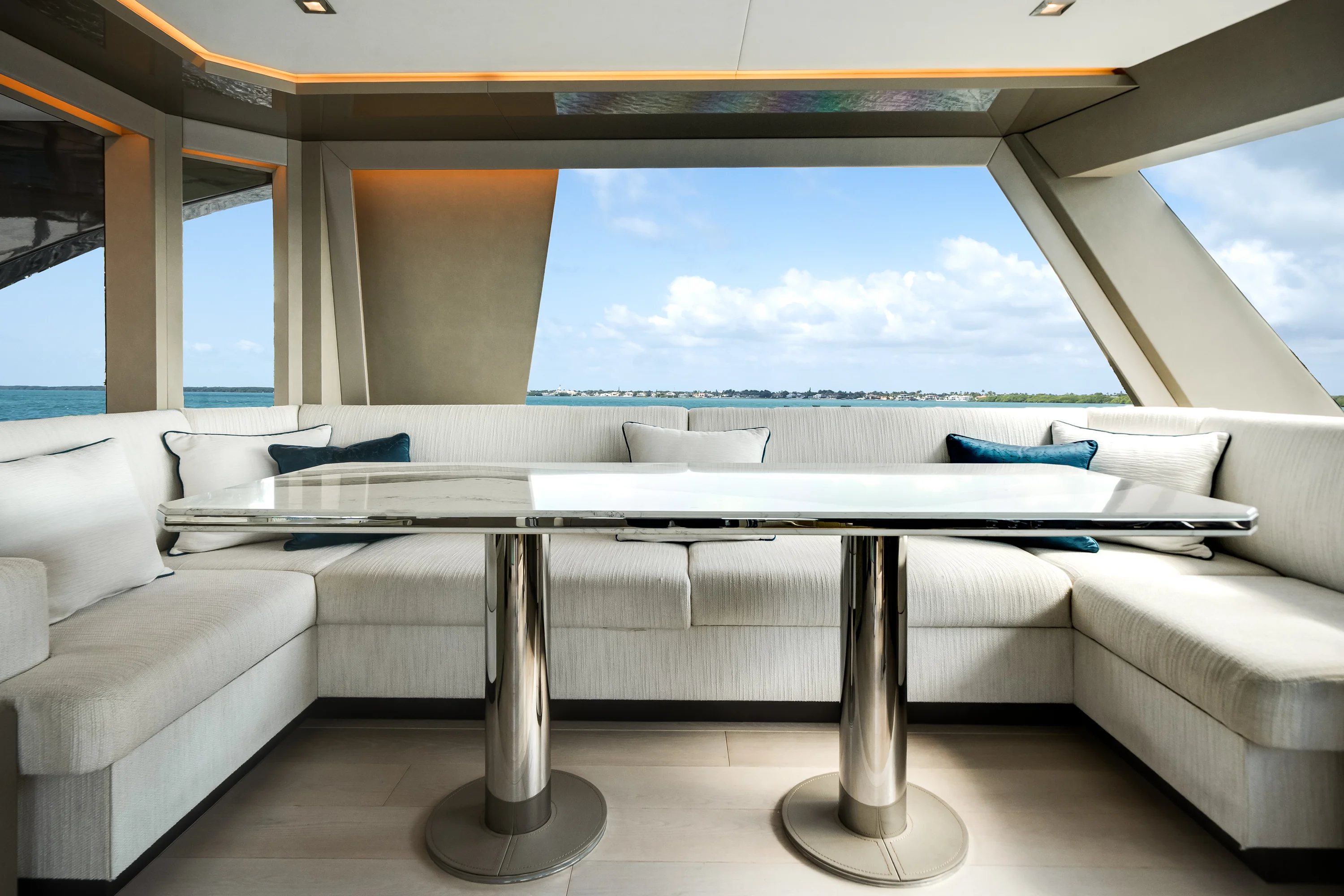 2023 Ocean Alexander 27R Image Thumbnail #85