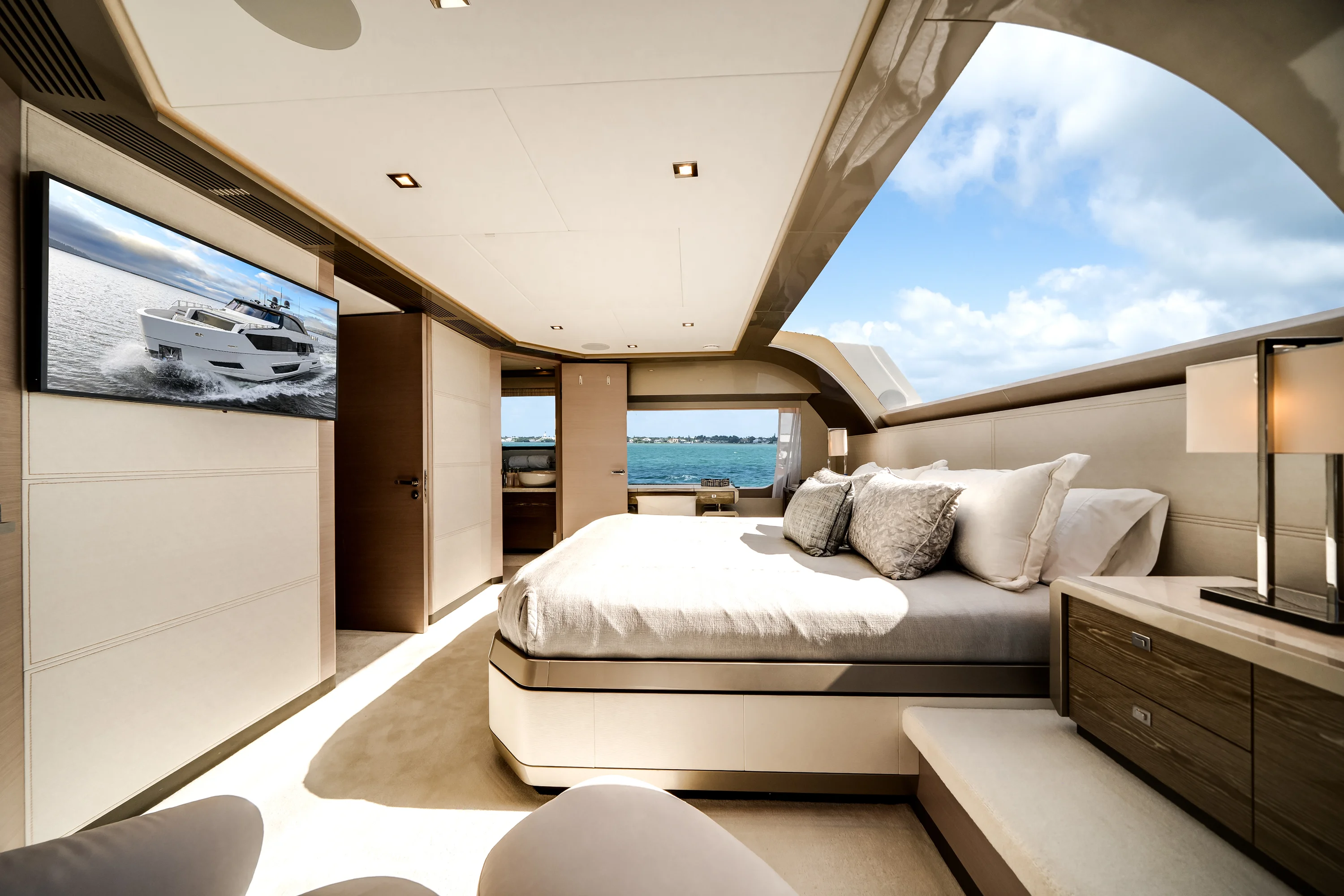 2023 Ocean Alexander 27R Image Thumbnail #67