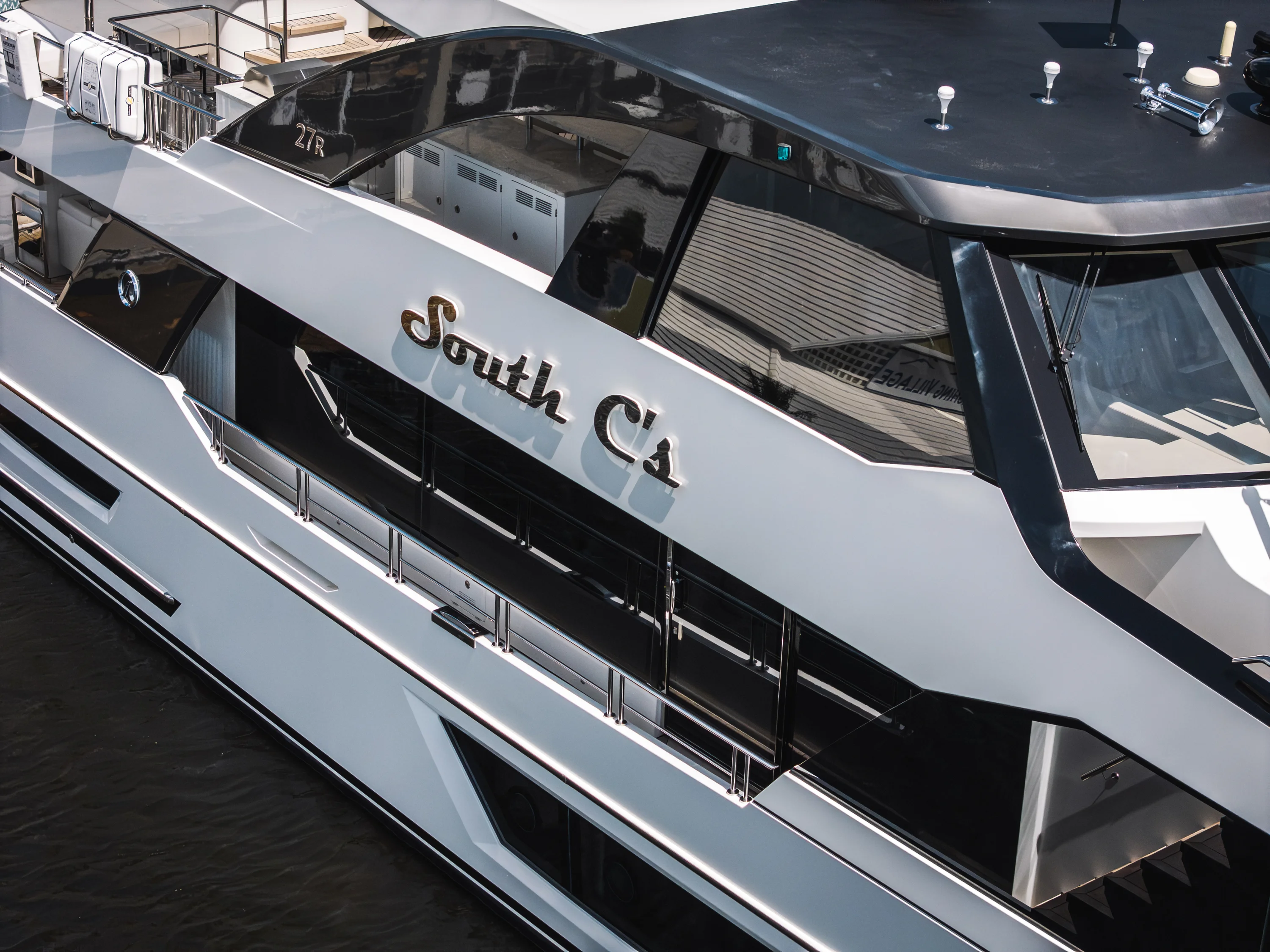 2023 Ocean Alexander 27R Image Thumbnail #4