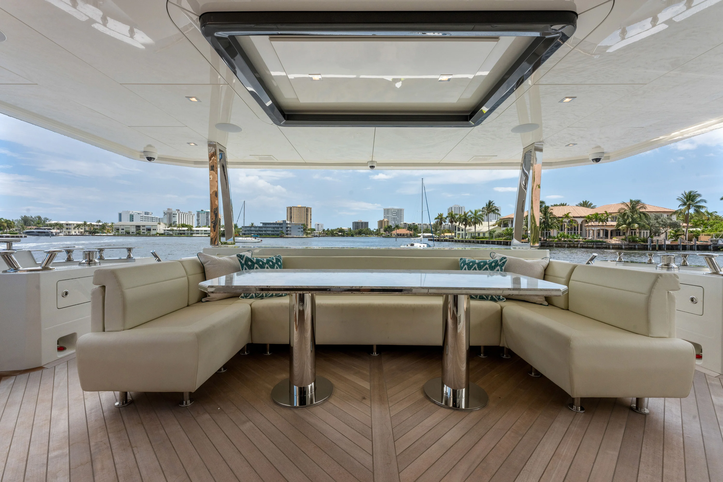 2023 Ocean Alexander 27R Image Thumbnail #35