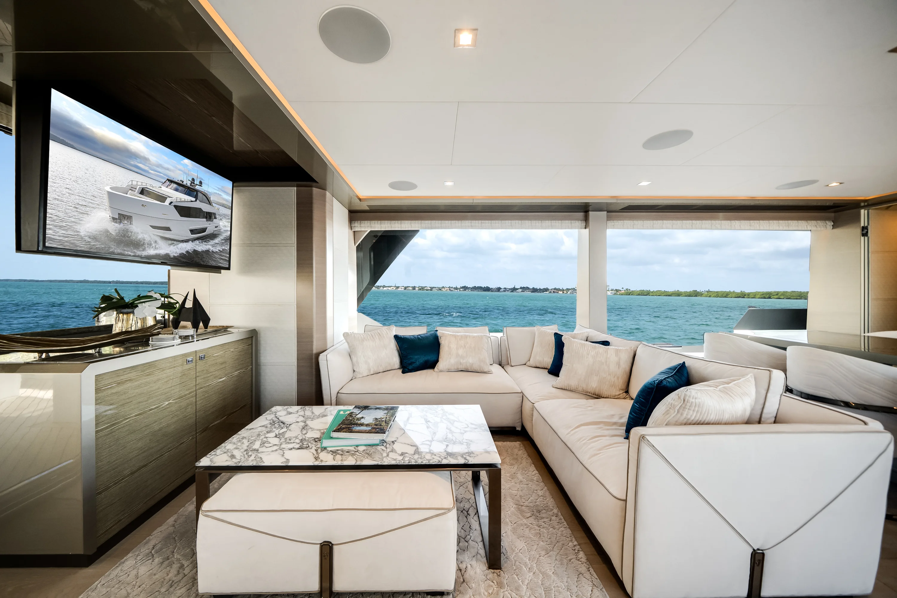 2023 Ocean Alexander 27R Image Thumbnail #72