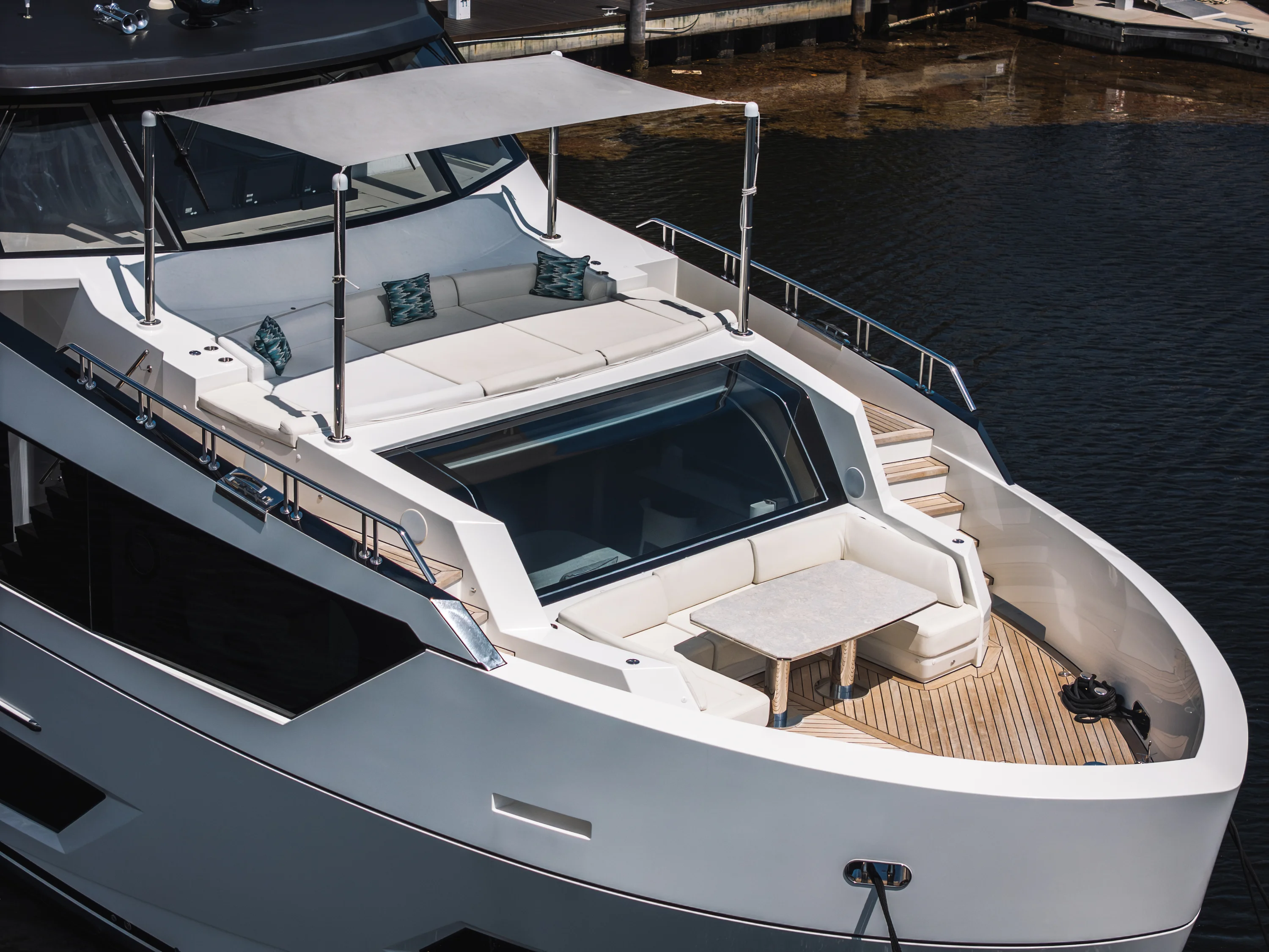 2023 Ocean Alexander 27R Image Thumbnail #3