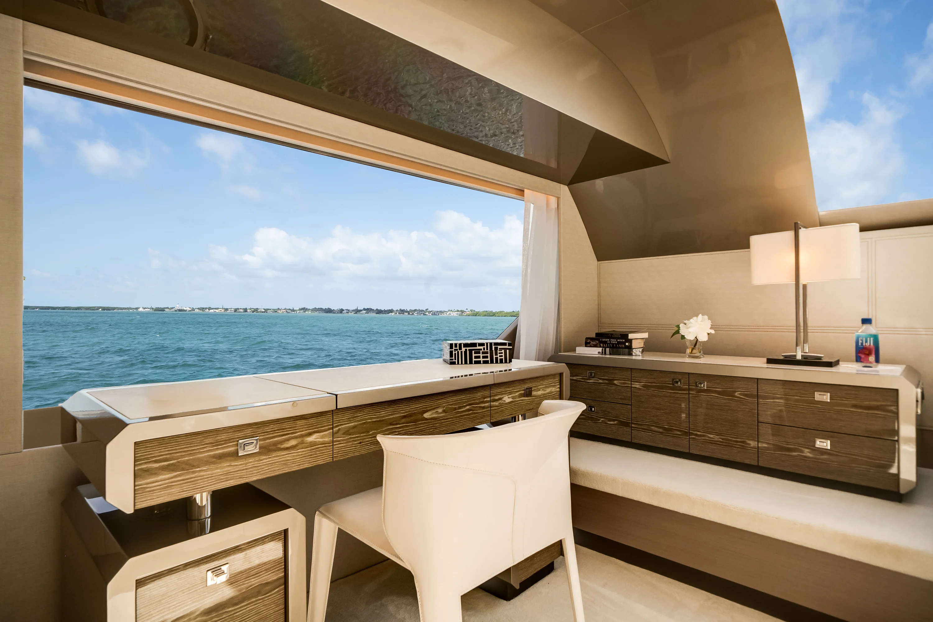 2023 Ocean Alexander 27R Image Thumbnail #61